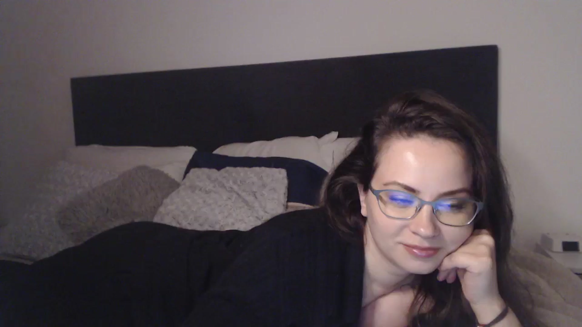 Gallery image thumbnail from ASweetJessie's myfreecams stream on, 01/28/2026, 19:25 image 6 of 20
