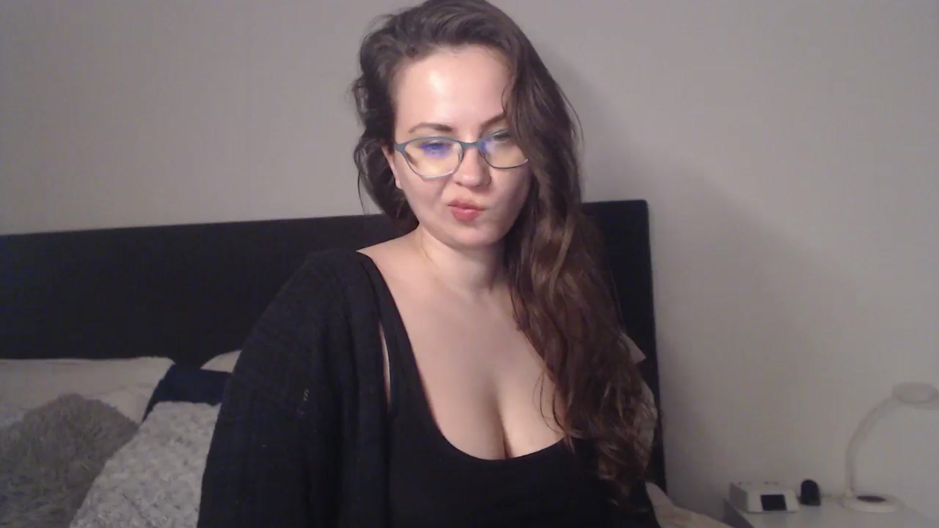 Gallery image thumbnail from ASweetJessie's myfreecams stream on, 01/28/2026, 20:15 image 17 of 20