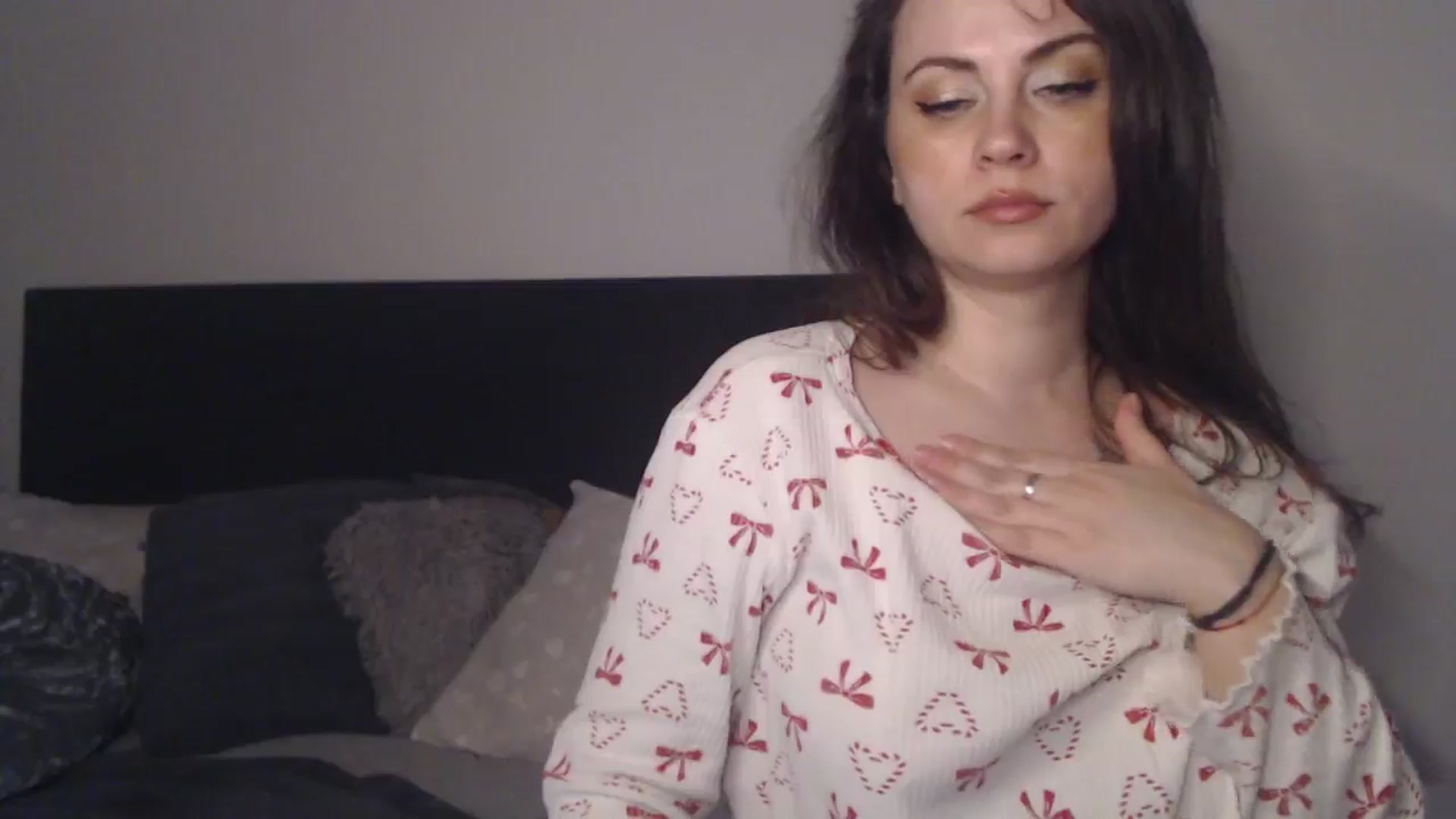 Gallery image thumbnail from ASweetJessie's myfreecams stream on, 02/14/2026, 19:39 image 9 of 20
