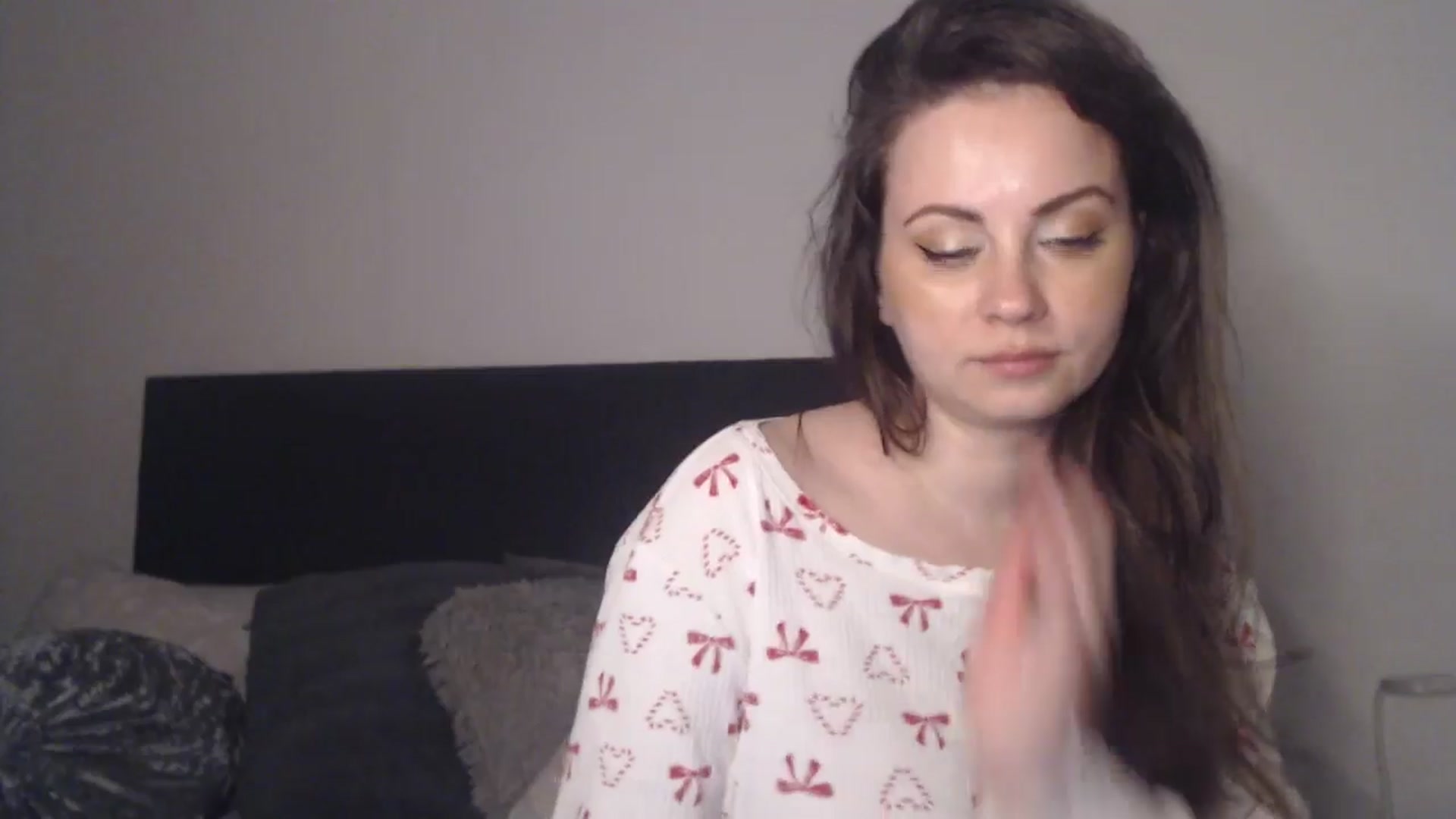 Gallery image thumbnail from ASweetJessie's myfreecams stream on, 02/14/2026, 19:39 image 16 of 20
