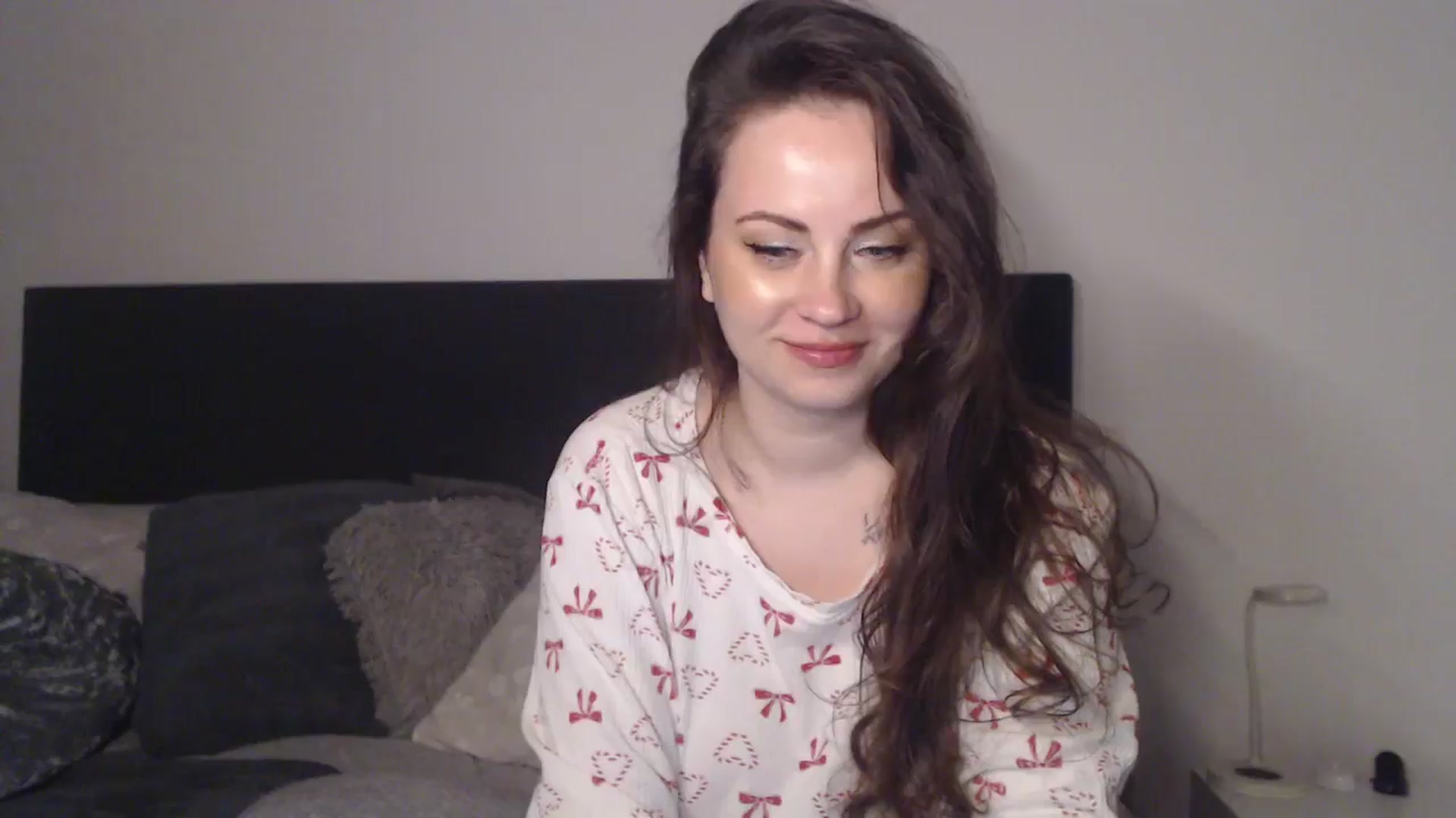 Gallery image thumbnail from ASweetJessie's myfreecams stream on, 02/14/2026, 19:39 image 4 of 20