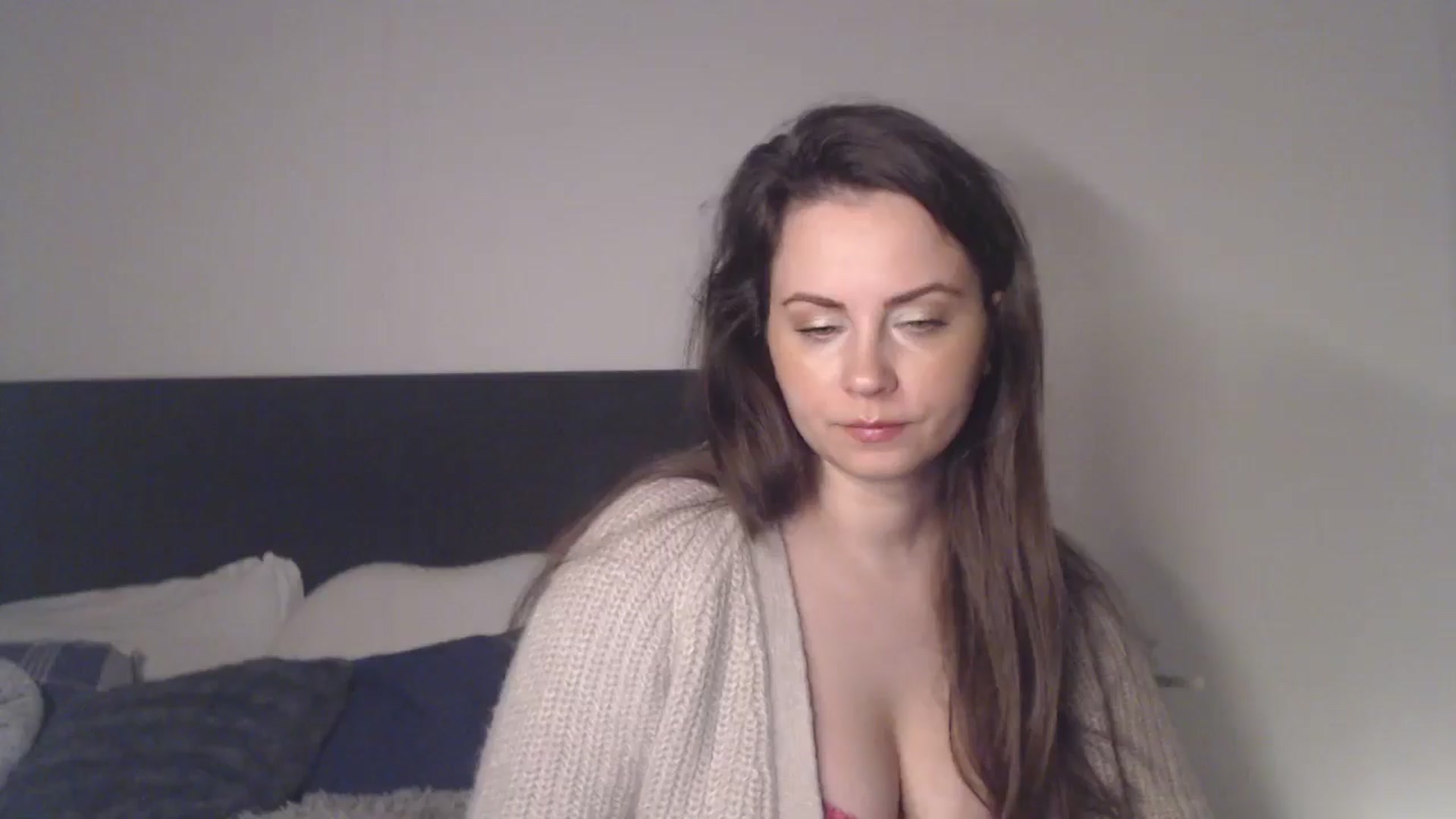 Gallery image thumbnail from ASweetJessie's myfreecams stream on, 03/14/2026, 17:05 image 8 of 20