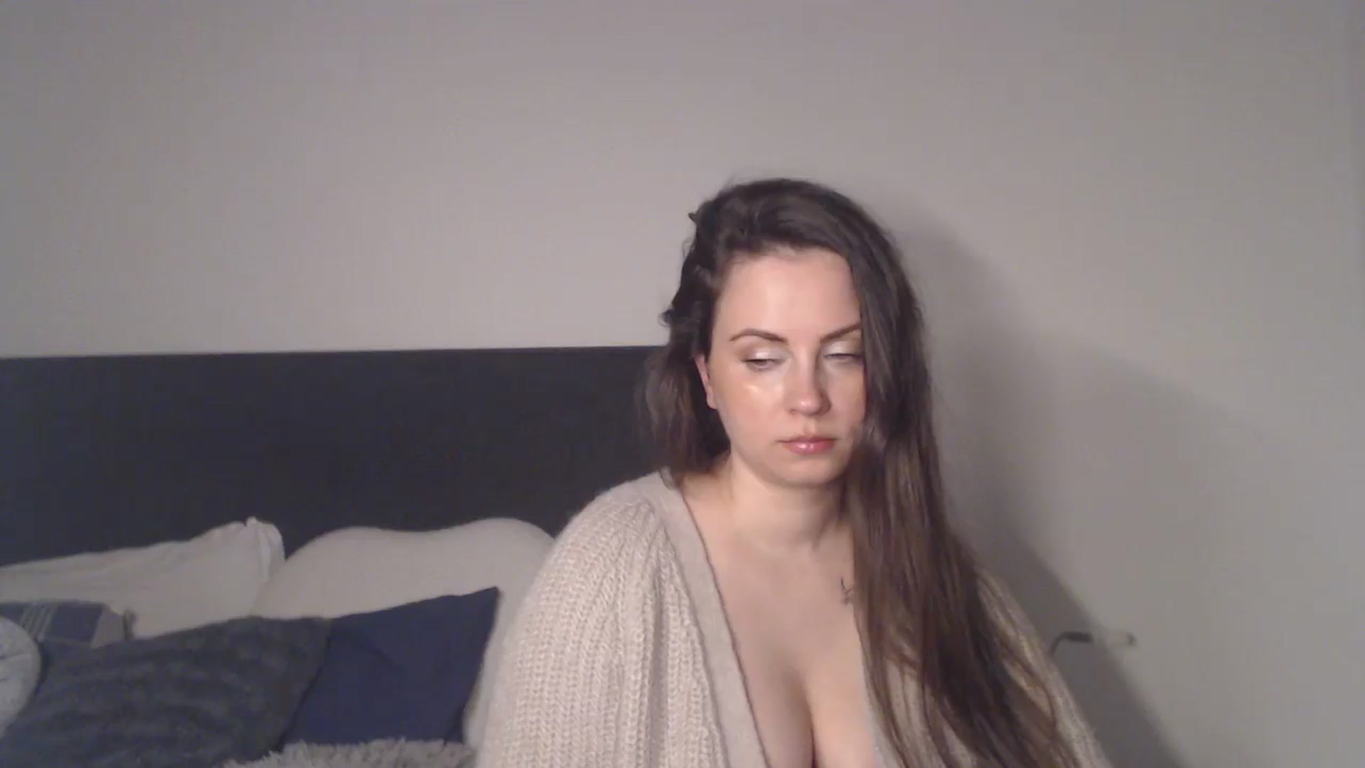 Gallery image thumbnail from ASweetJessie's myfreecams stream on, 03/14/2026, 17:05 image 12 of 20