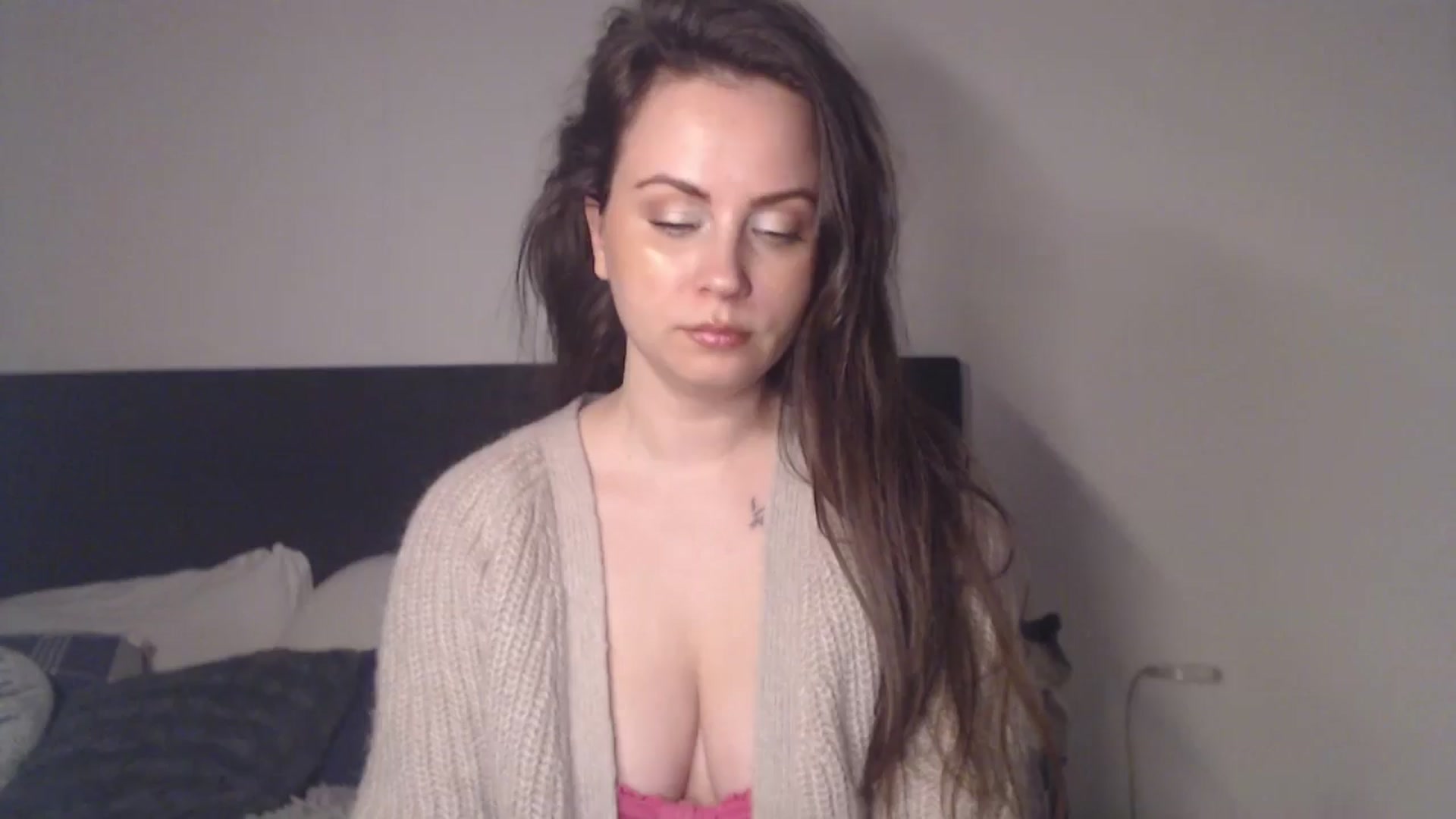 Gallery image thumbnail from ASweetJessie's myfreecams stream on, 03/14/2026, 17:05 image 1 of 20