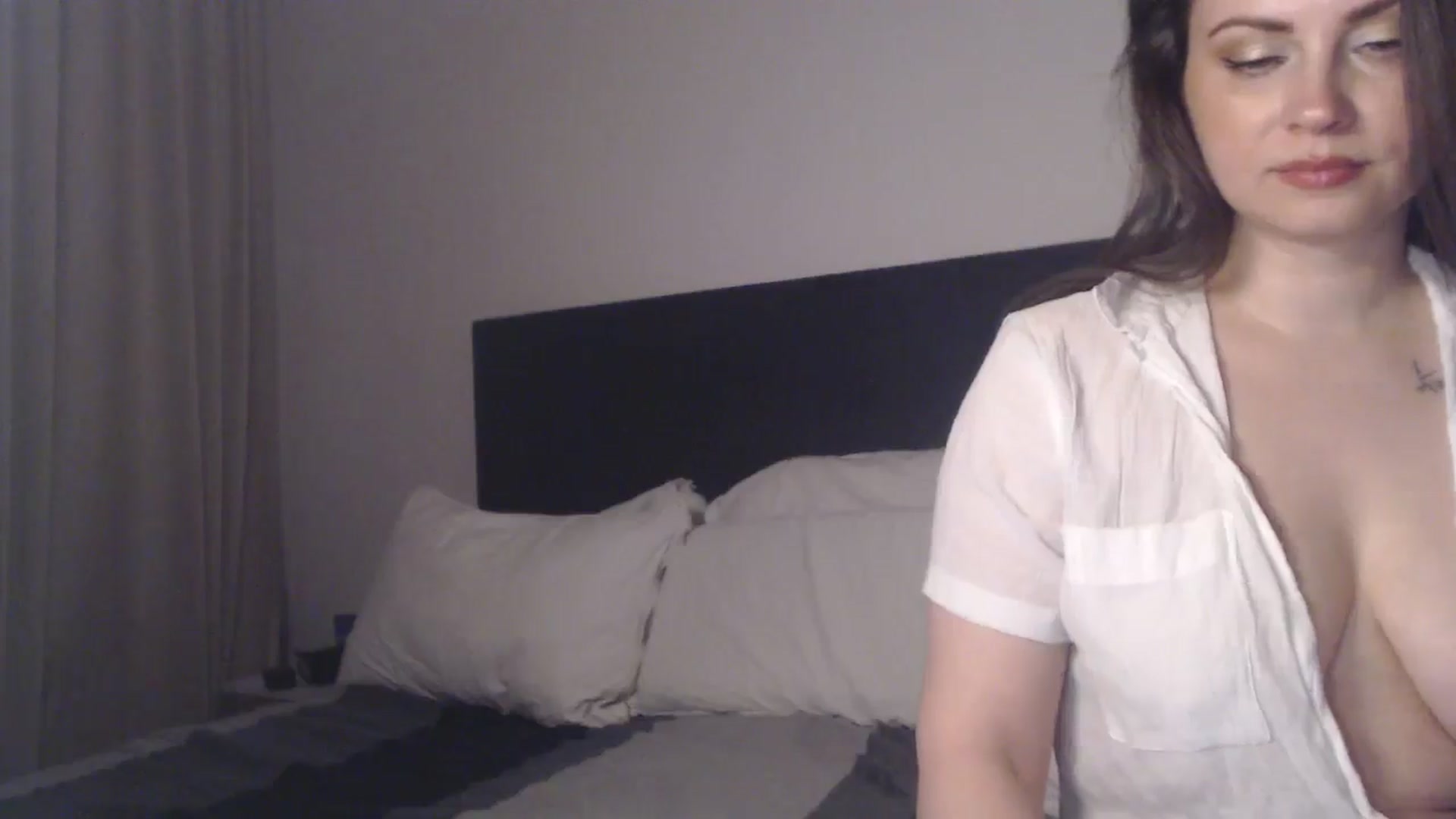 Gallery image thumbnail from ASweetJessie's myfreecams stream on, 03/22/2026, 16:33 image 9 of 20