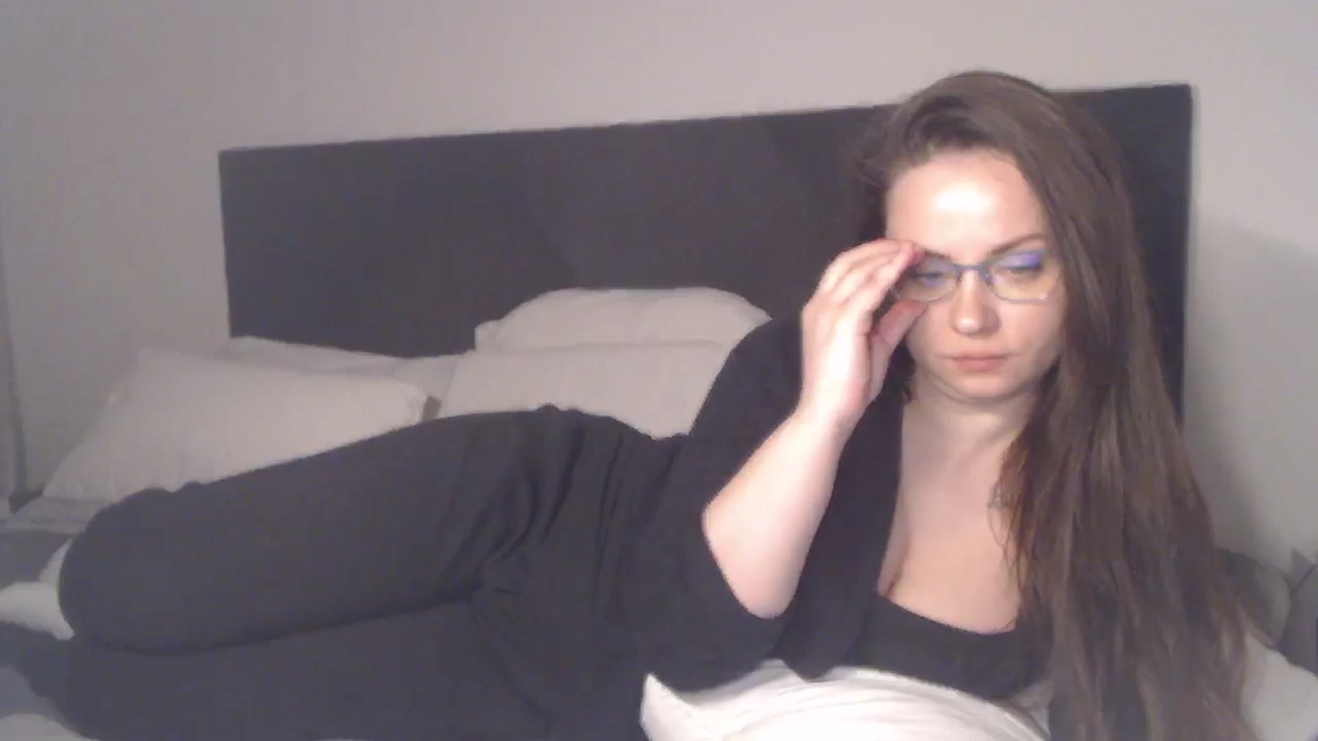 Gallery image thumbnail from ASweetJessie's myfreecams stream on, 03/25/2026, 14:32 image 18 of 20