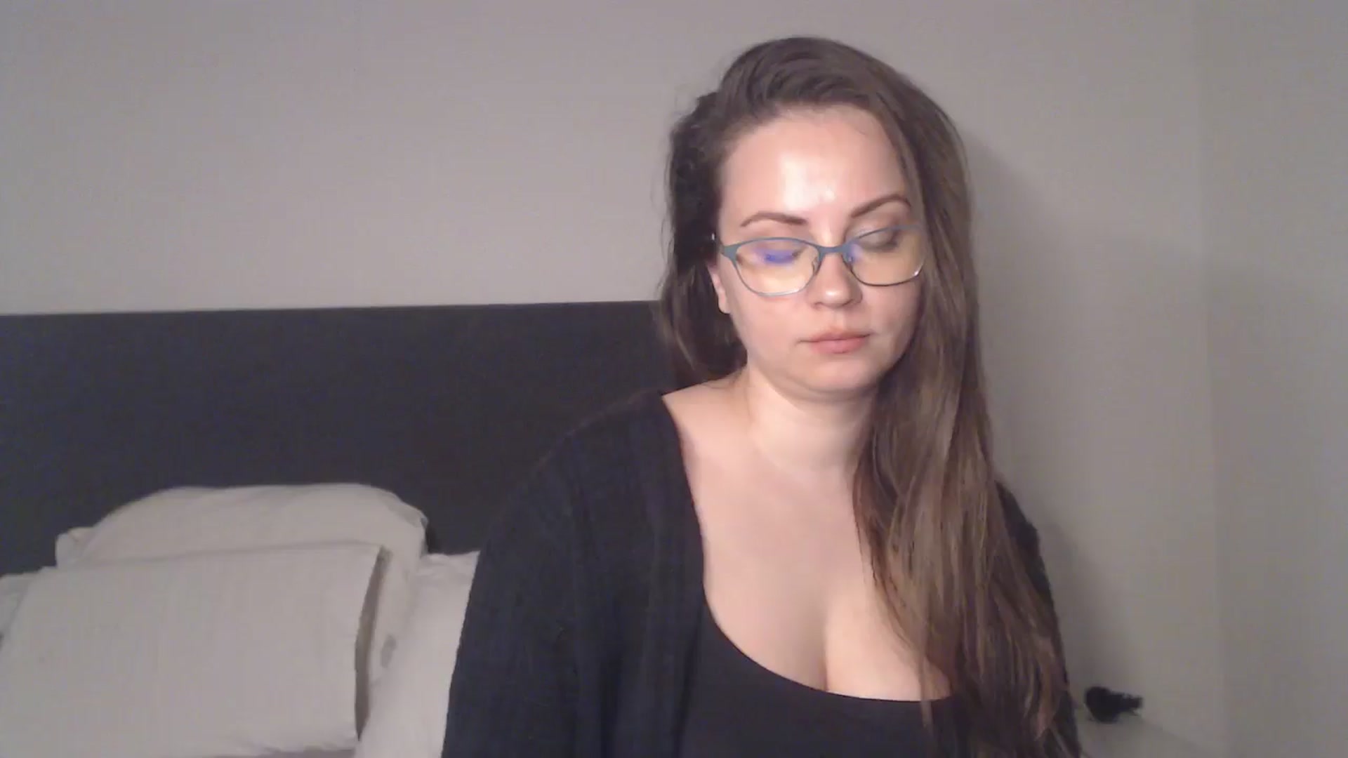 Gallery image thumbnail from ASweetJessie's myfreecams stream on, 03/25/2026, 14:32 image 17 of 20