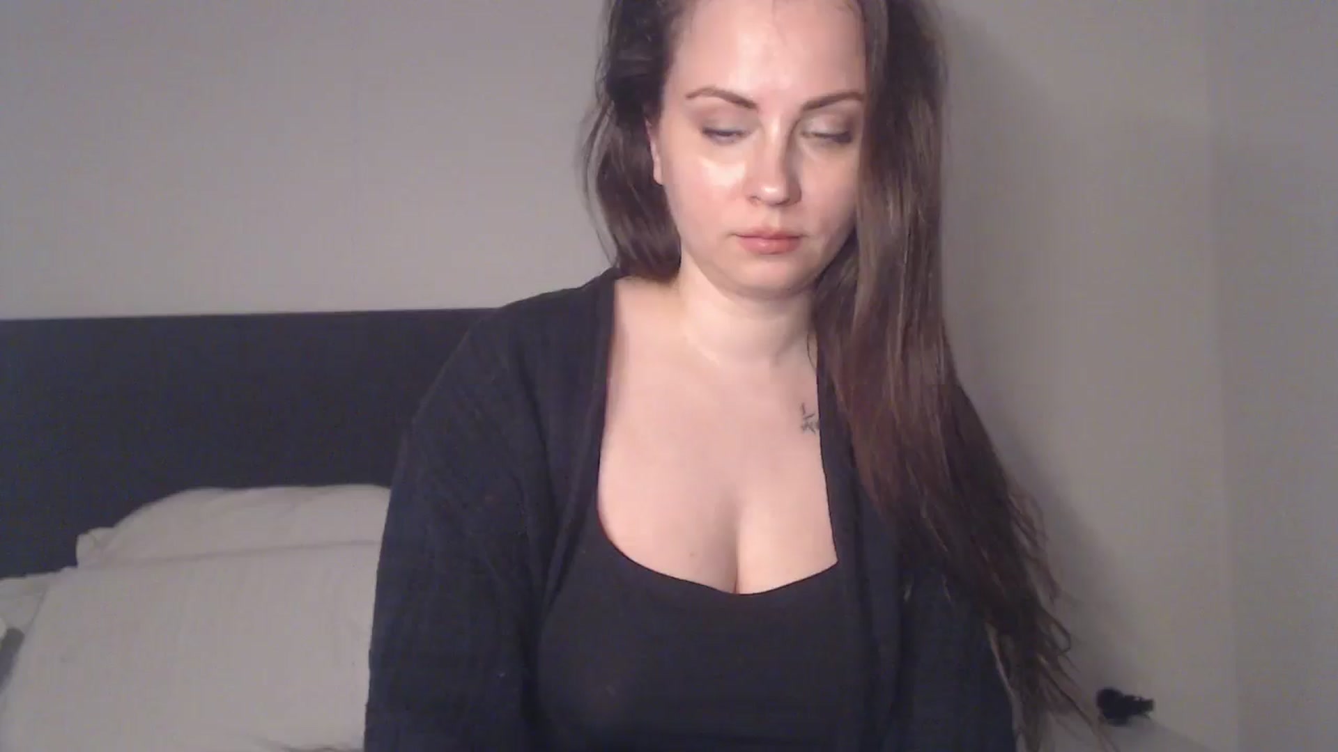 Gallery image thumbnail from ASweetJessie's myfreecams stream on, 03/25/2026, 14:32 image 1 of 20