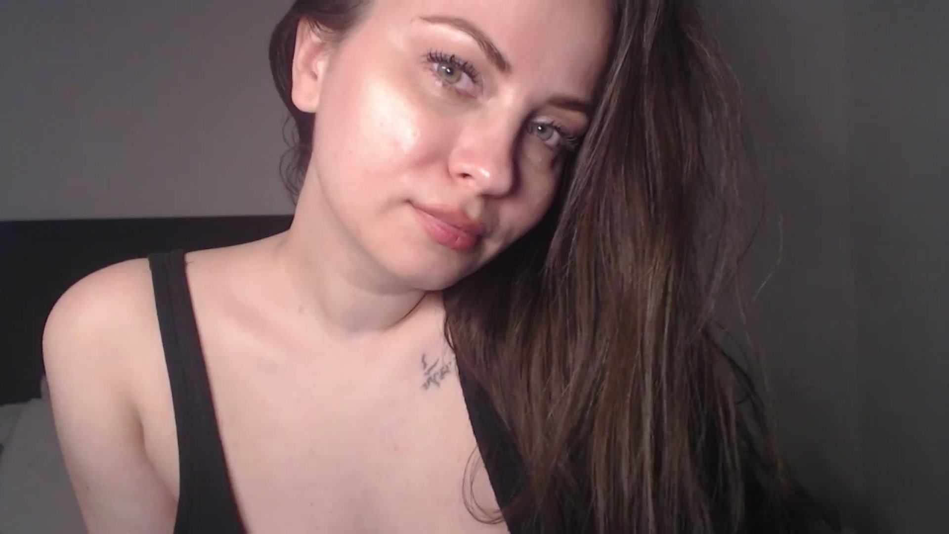Gallery image thumbnail from ASweetJessie's myfreecams stream on, 03/25/2026, 14:32 image 11 of 20