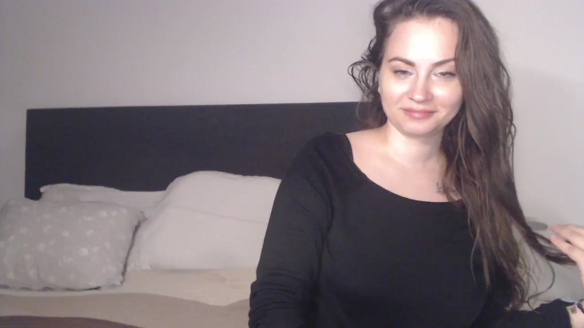 Gallery image thumbnail from ASweetJessie's myfreecams stream on, 03/31/2026, 11:01 image 9 of 20