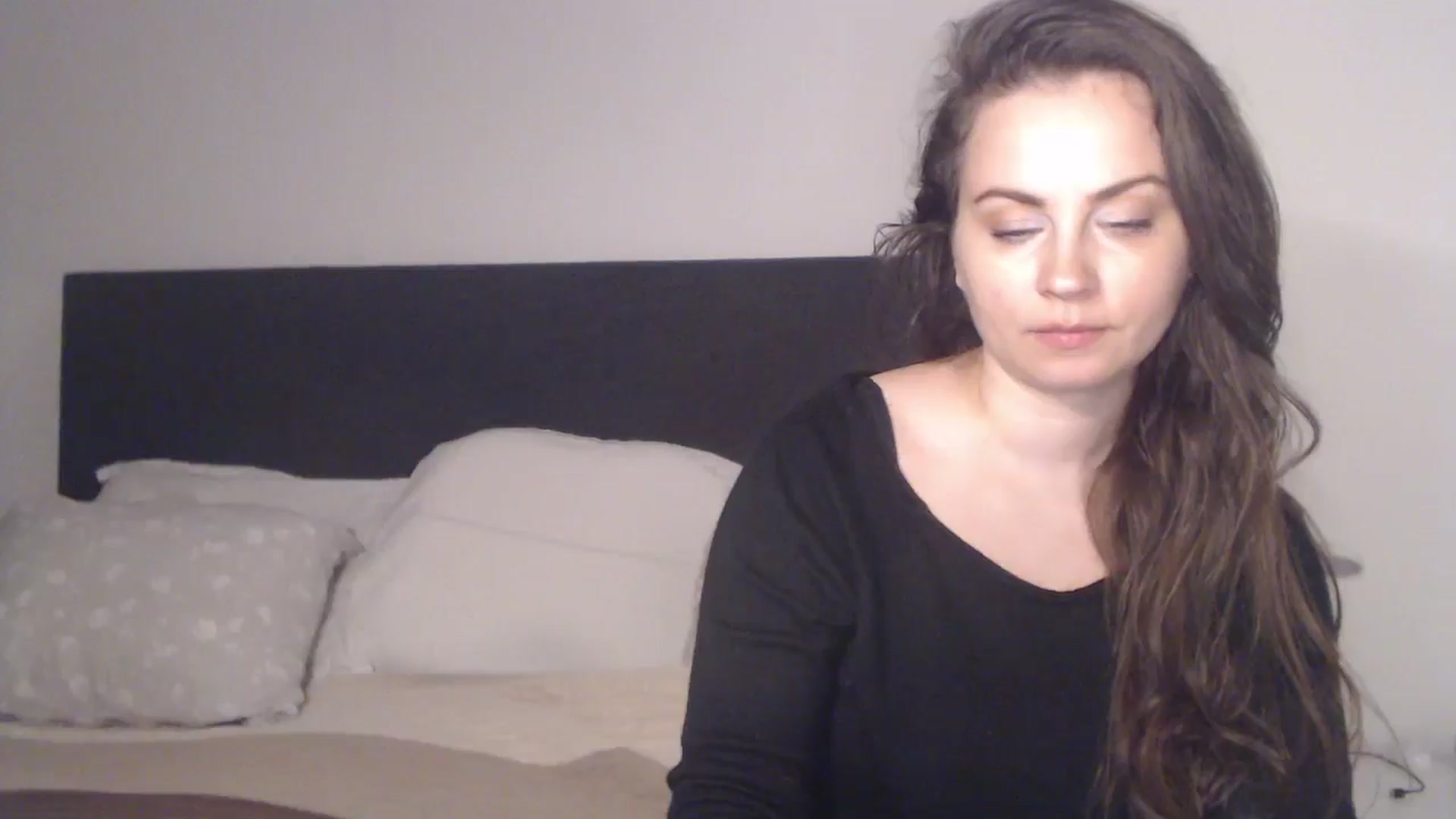 Gallery image thumbnail from ASweetJessie's myfreecams stream on, 03/31/2026, 11:01 image 18 of 20