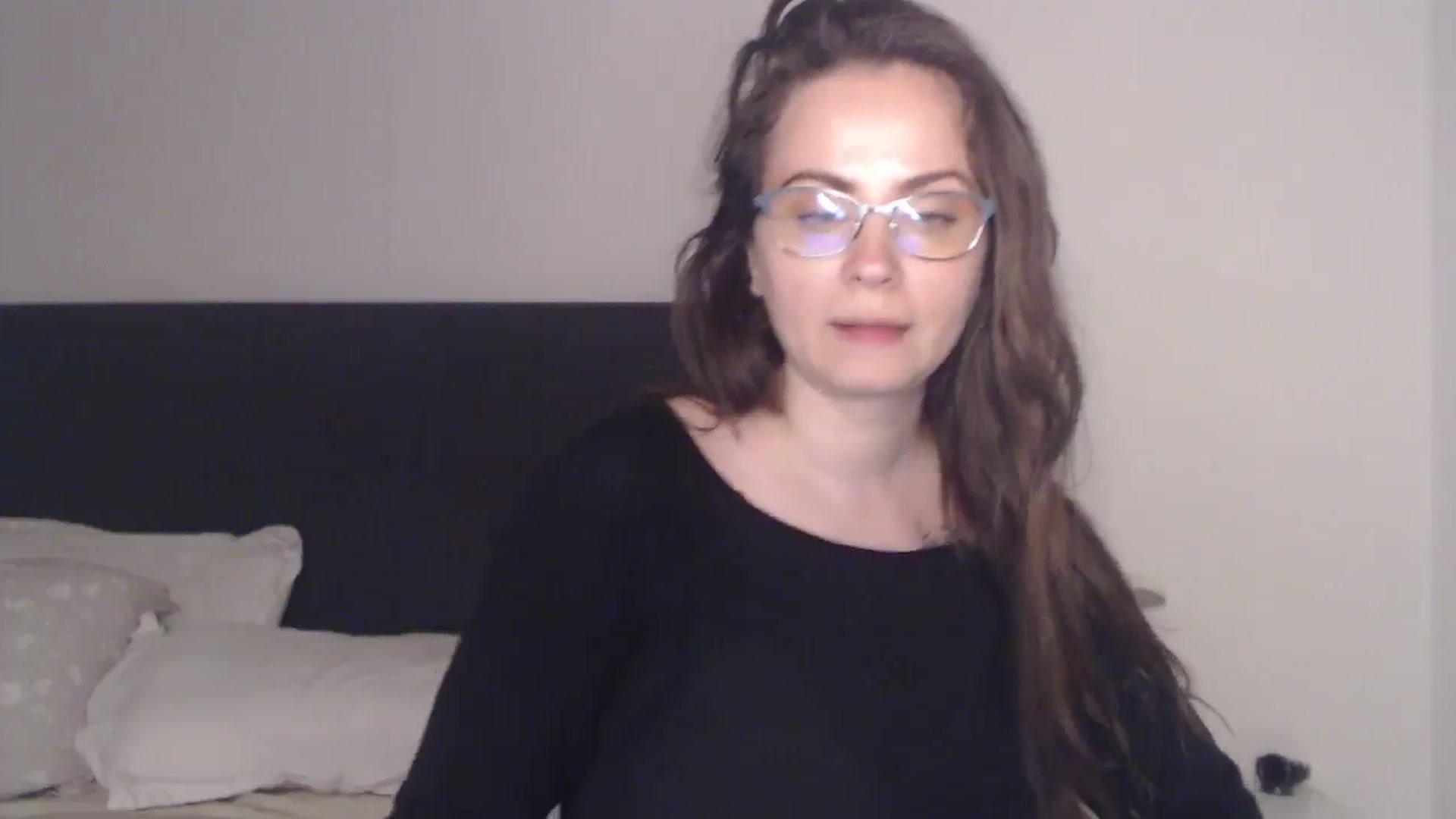 Gallery image thumbnail from ASweetJessie's myfreecams stream on, 03/31/2026, 12:54 image 8 of 20