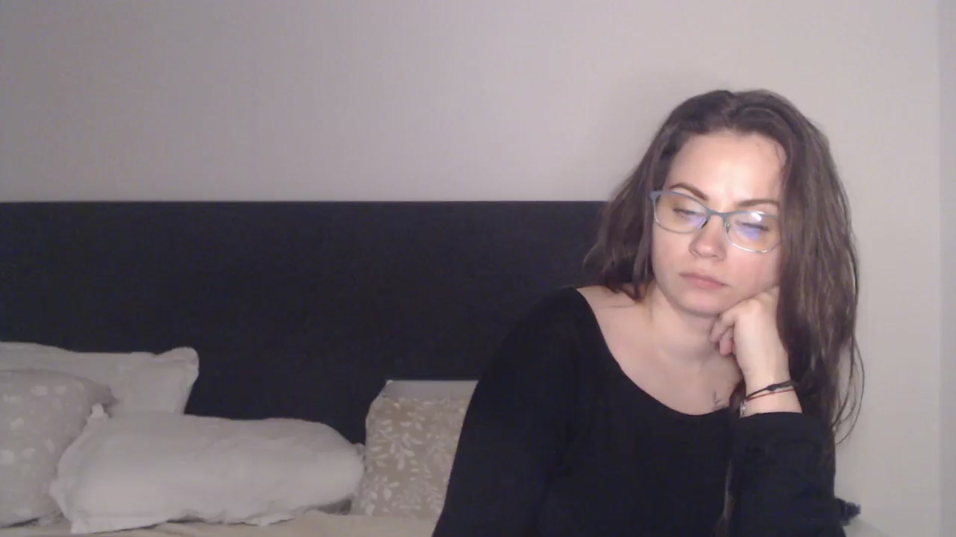 Gallery image thumbnail from ASweetJessie's myfreecams stream on, 03/31/2026, 12:54 image 11 of 20