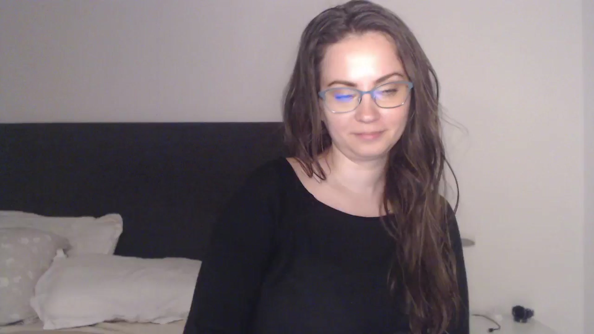 Gallery image thumbnail from ASweetJessie's myfreecams stream on, 03/31/2026, 12:54 image 12 of 20