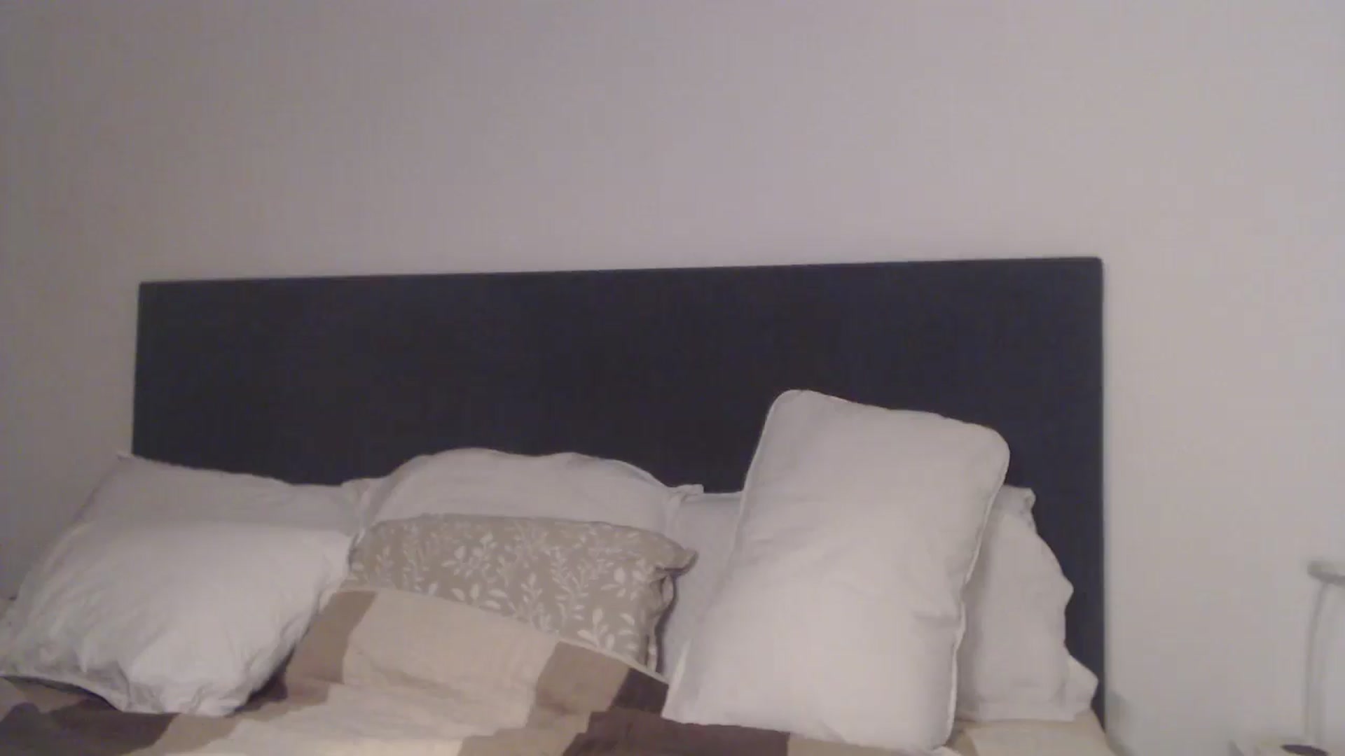 Gallery image thumbnail from ASweetJessie's myfreecams stream on, 04/11/2026, 19:21 image 2 of 20