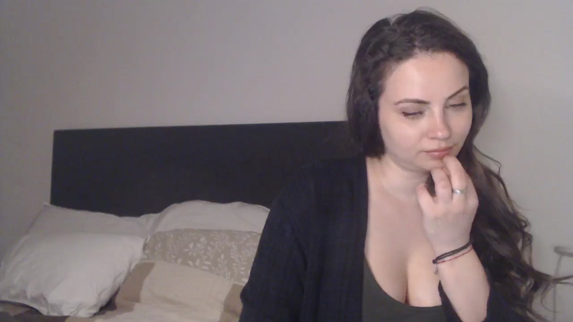 Gallery image thumbnail from ASweetJessie's myfreecams stream on, 04/11/2026, 19:21 image 16 of 20