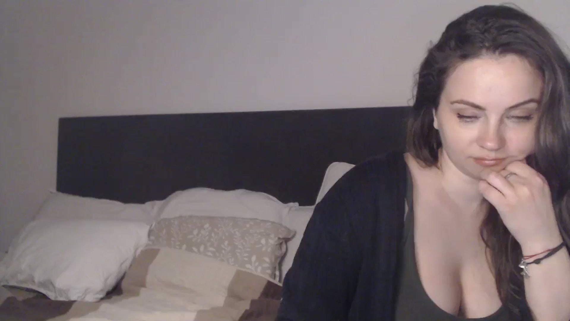 Gallery image thumbnail from ASweetJessie's myfreecams stream on, 04/11/2026, 19:21 image 7 of 20