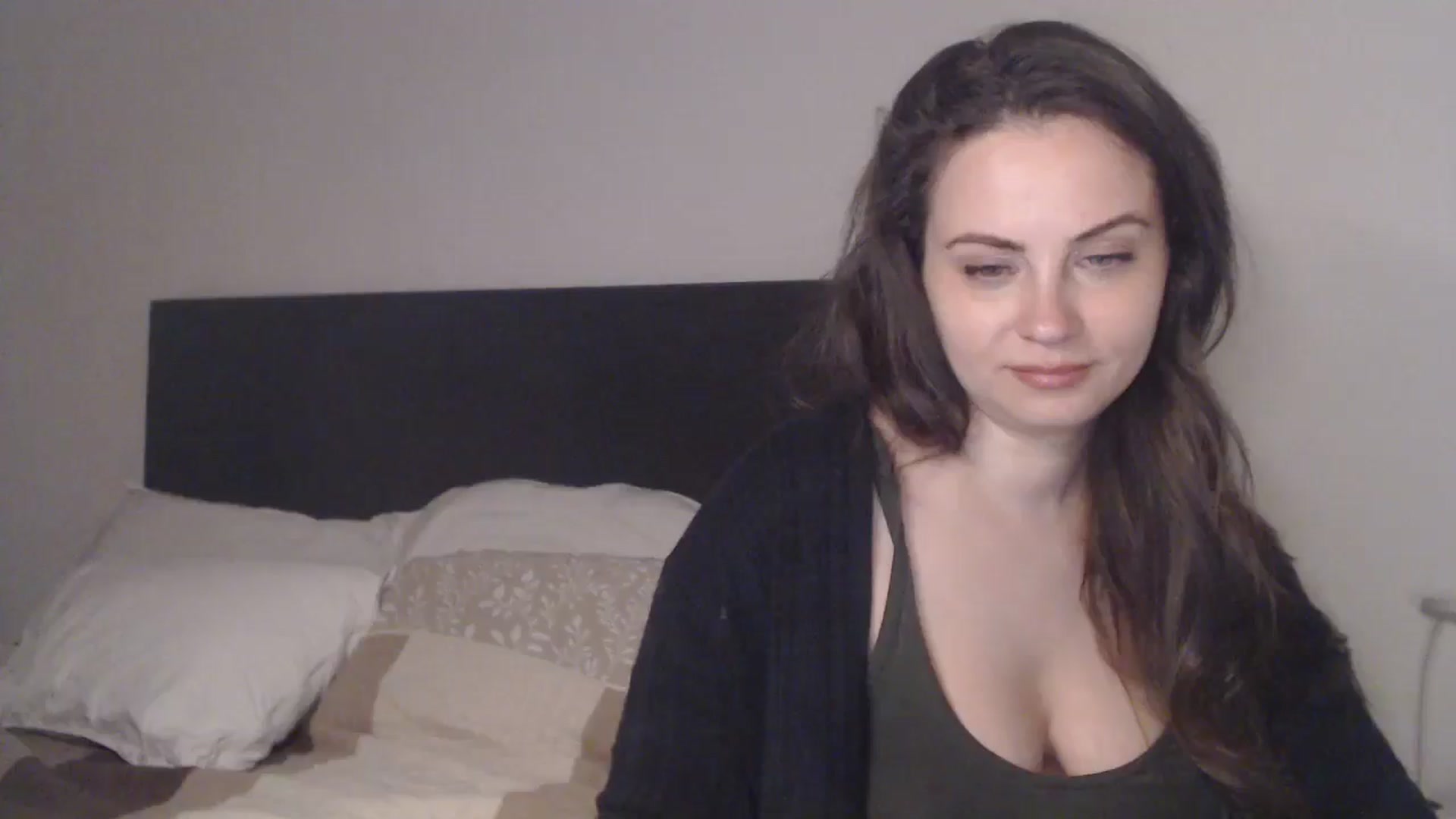 Gallery image thumbnail from ASweetJessie's myfreecams stream on, 04/11/2026, 19:21 image 3 of 20