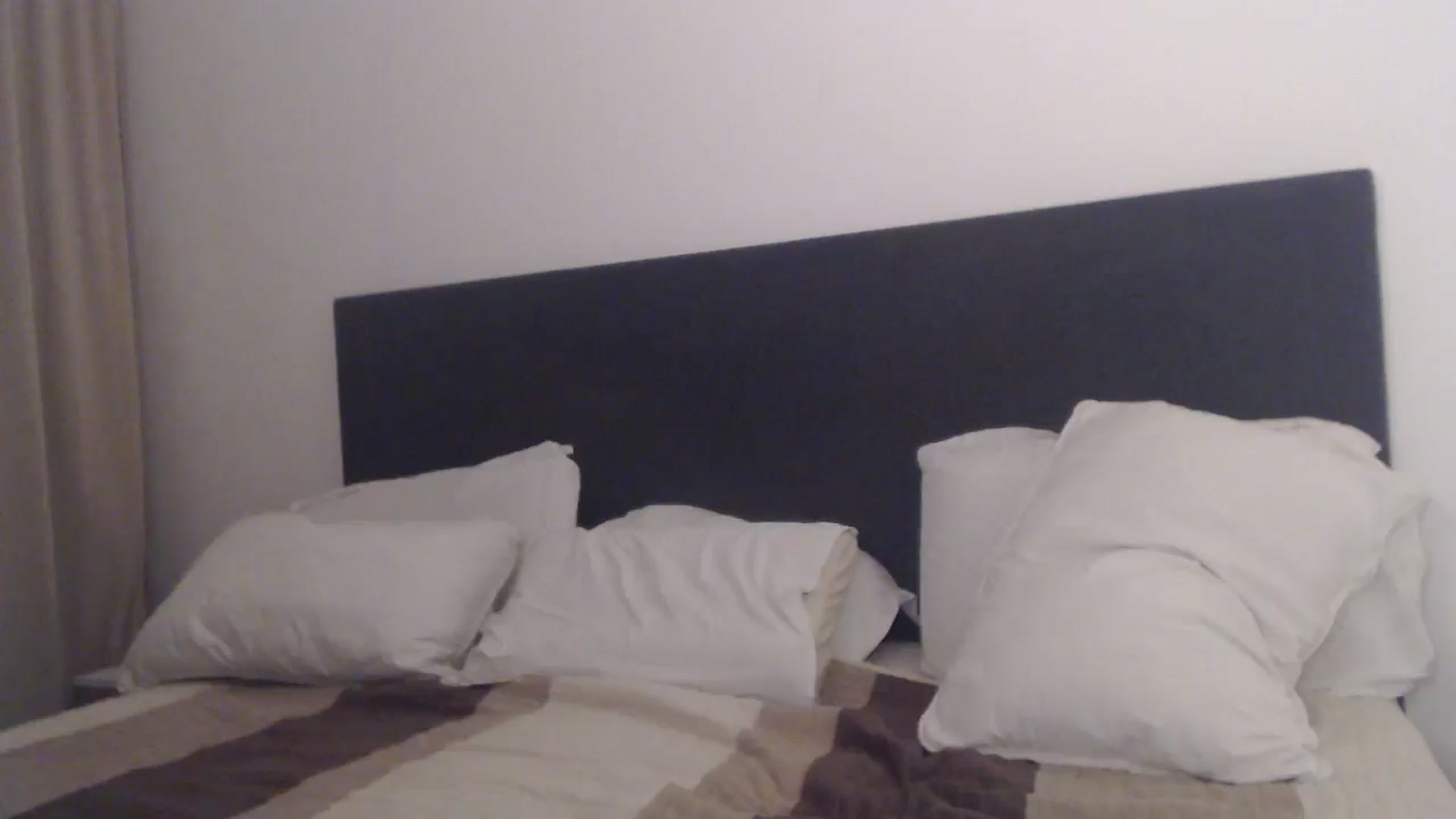 Gallery image thumbnail from ASweetJessie's myfreecams stream on, 04/15/2026, 14:22 image 15 of 20