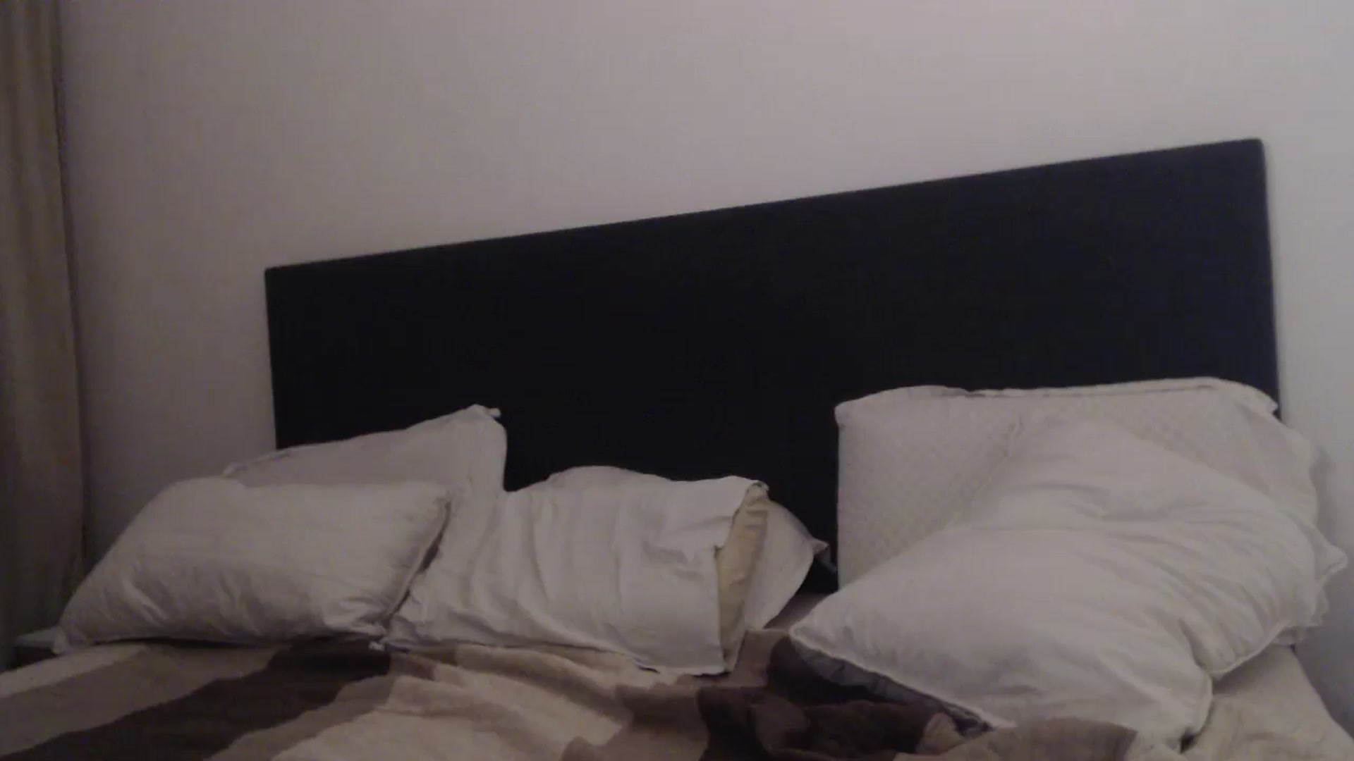 Gallery image thumbnail from ASweetJessie's myfreecams stream on, 04/15/2026, 17:00 image 15 of 20