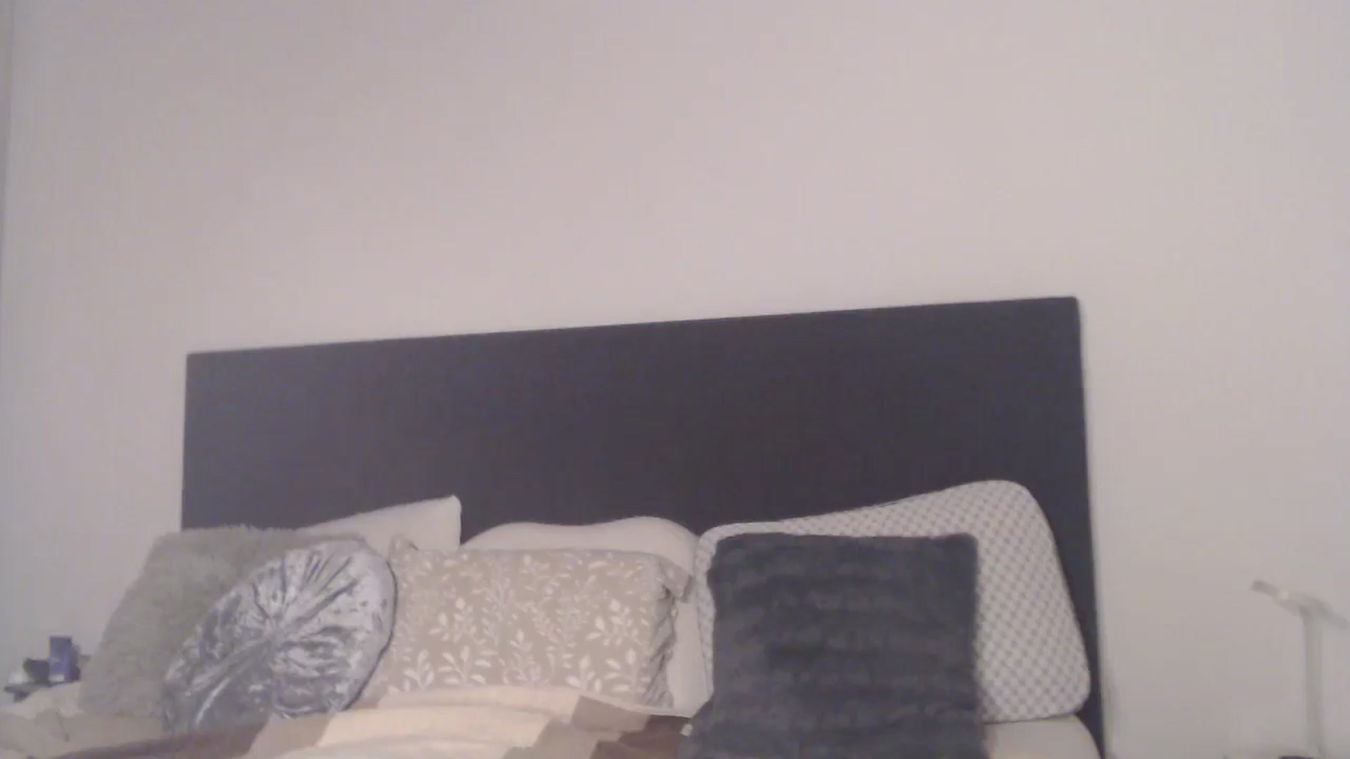 Gallery image thumbnail from ASweetJessie's myfreecams stream on, 04/23/2026, 15:43 image 18 of 20