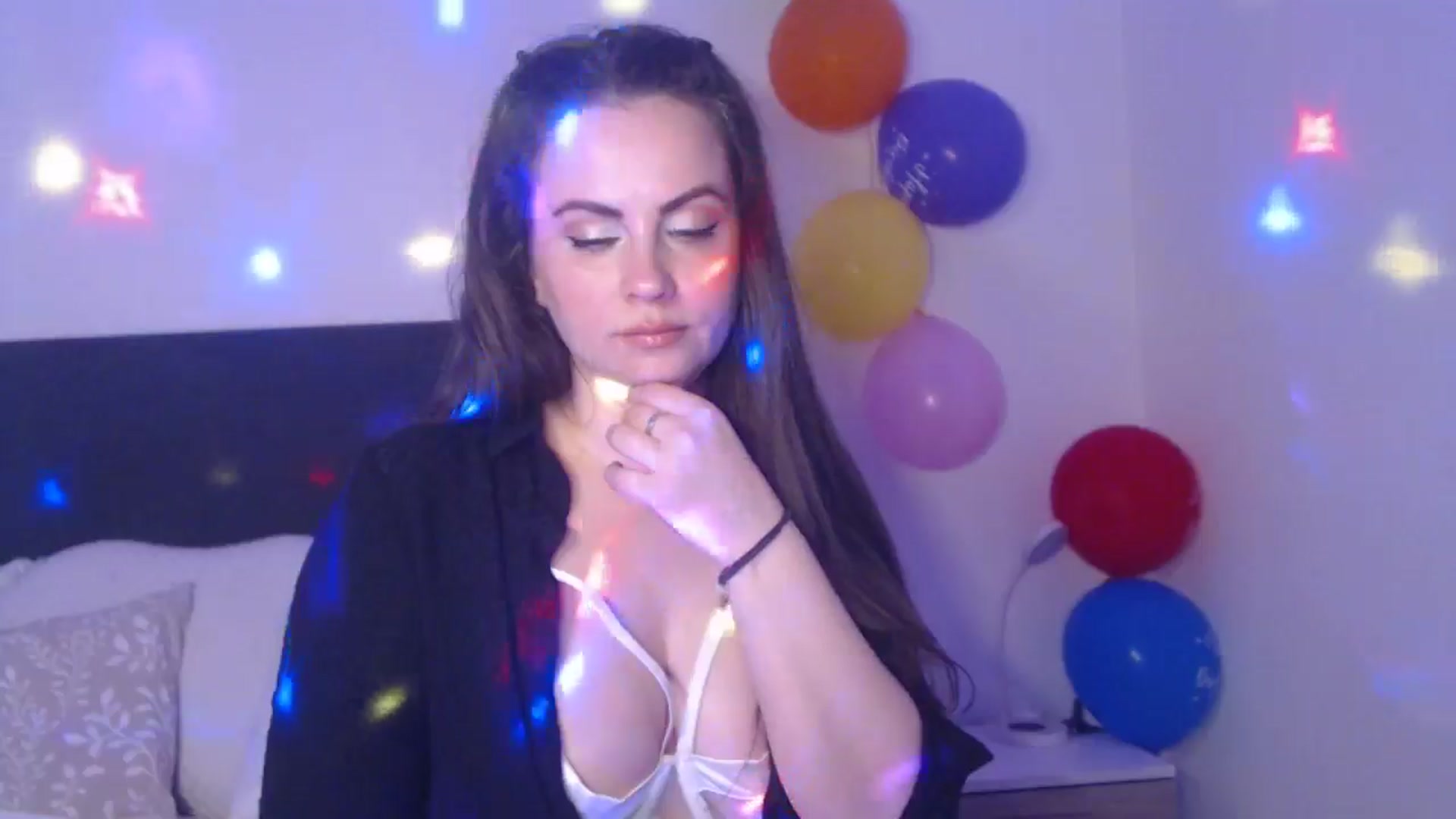 Gallery image thumbnail from ASweetJessie's myfreecams stream on, 04/25/2026, 19:14 image 12 of 20