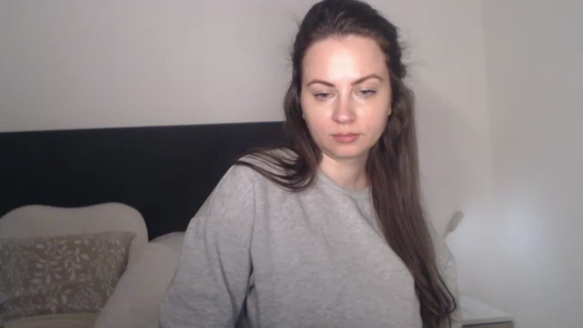 Gallery image thumbnail from ASweetJessie's myfreecams stream on, 04/30/2026, 08:05 image 17 of 20