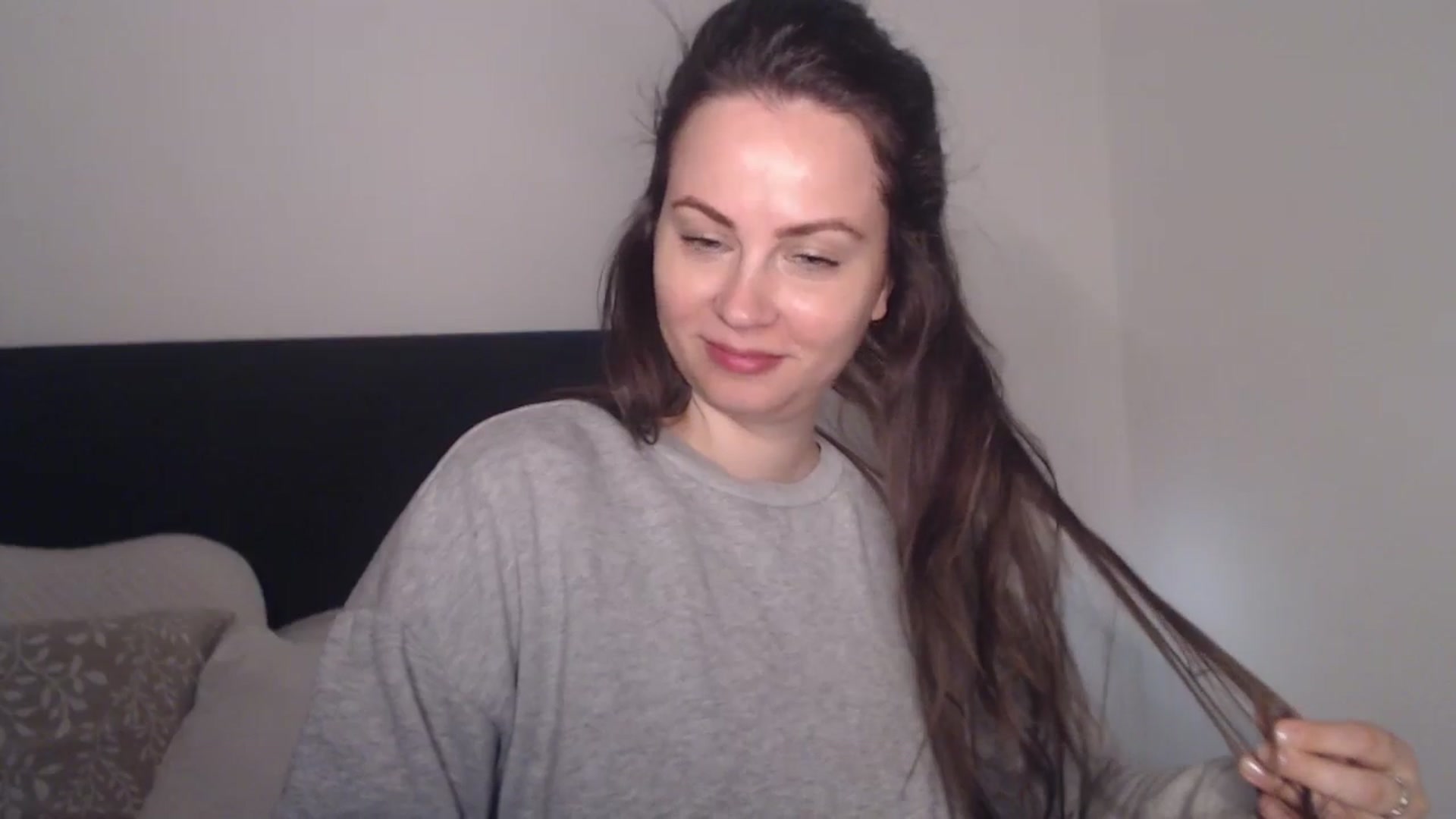 Gallery image thumbnail from ASweetJessie's myfreecams stream on, 04/30/2026, 08:05 image 2 of 20