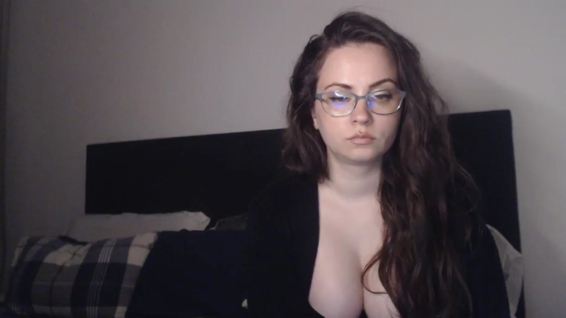 Gallery image thumbnail from ASweetJessie's myfreecams stream on, 05/10/2026, 18:07 image 14 of 20