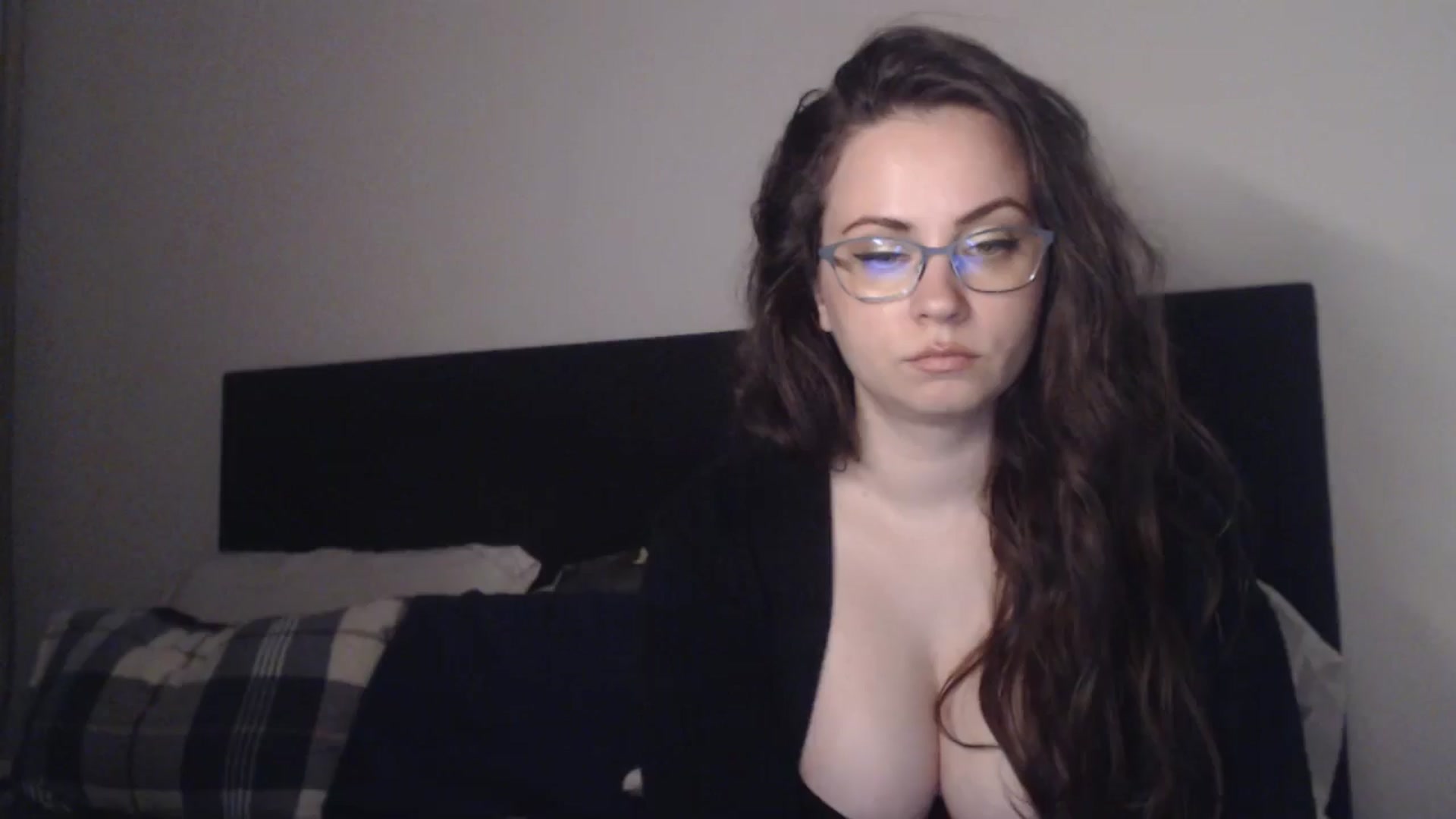 Gallery image thumbnail from ASweetJessie's myfreecams stream on, 05/10/2026, 18:07 image 12 of 20
