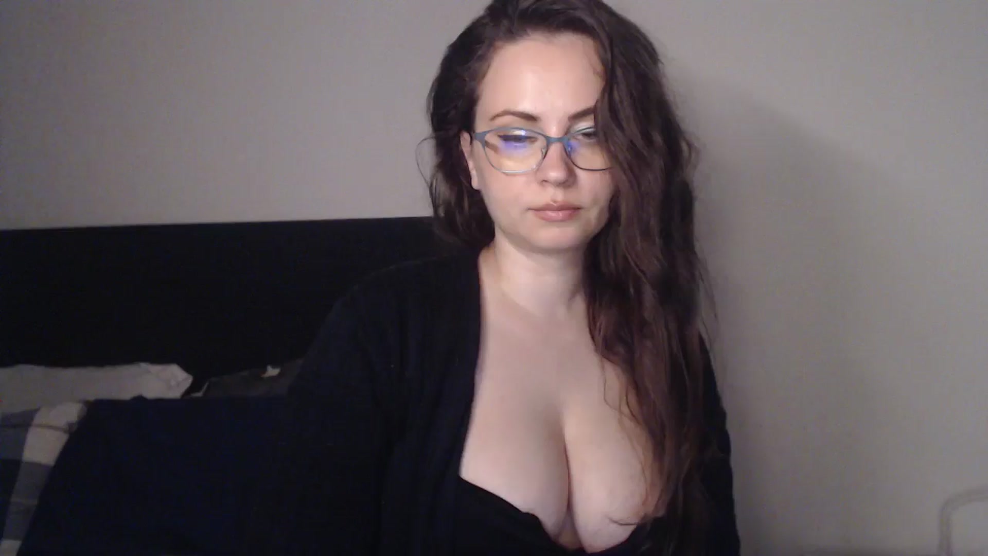 Gallery image thumbnail from ASweetJessie's myfreecams stream on, 05/10/2026, 19:09 image 3 of 20