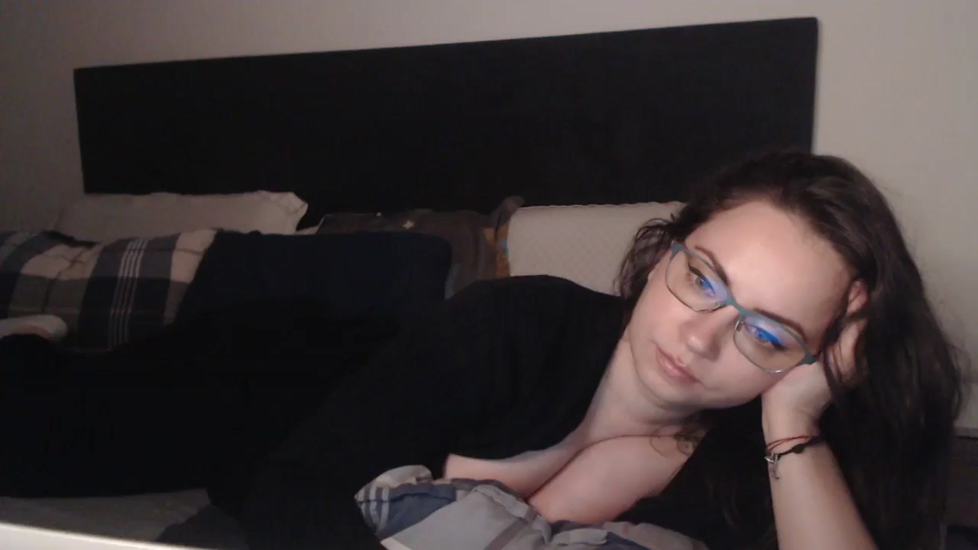 Gallery image thumbnail from ASweetJessie's myfreecams stream on, 05/10/2026, 19:09 image 20 of 20