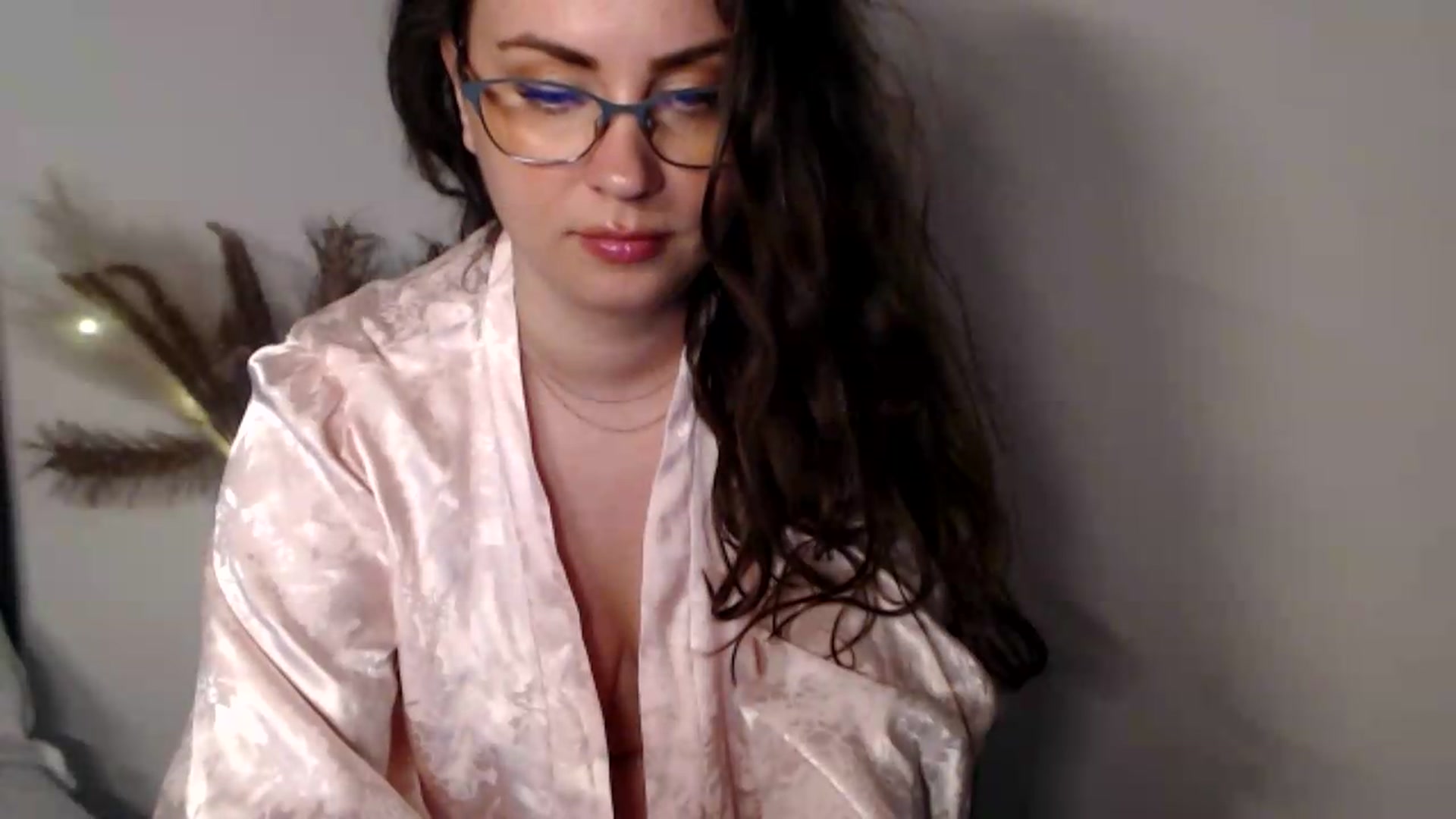 Gallery image thumbnail from ASweetJessie's myfreecams stream on, 06/14/2026, 18:37 image 10 of 20