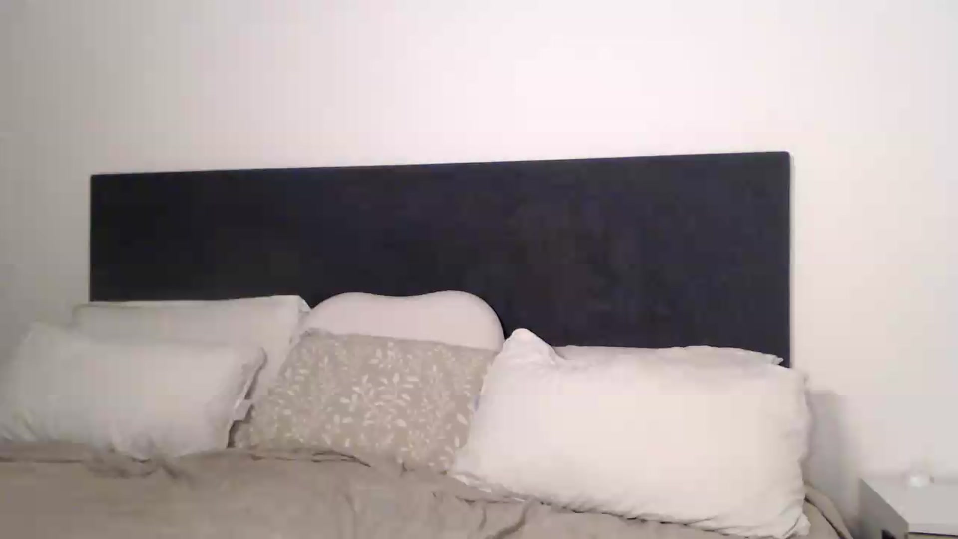 Gallery image thumbnail from ASweetJessie's myfreecams stream on, 07/06/2026, 15:05 image 7 of 20