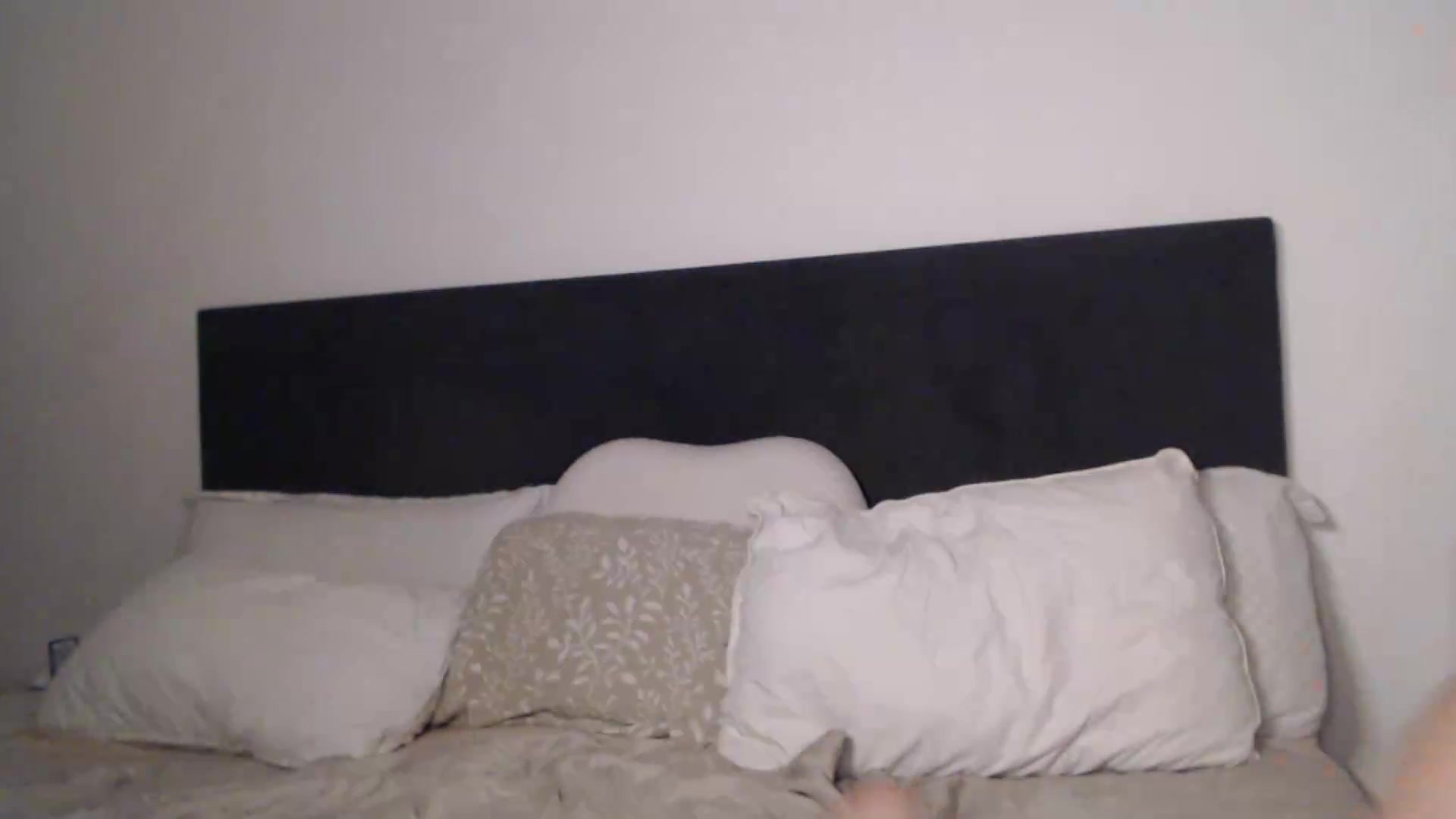 Gallery image thumbnail from ASweetJessie's myfreecams stream on, 07/09/2026, 15:38 image 7 of 20