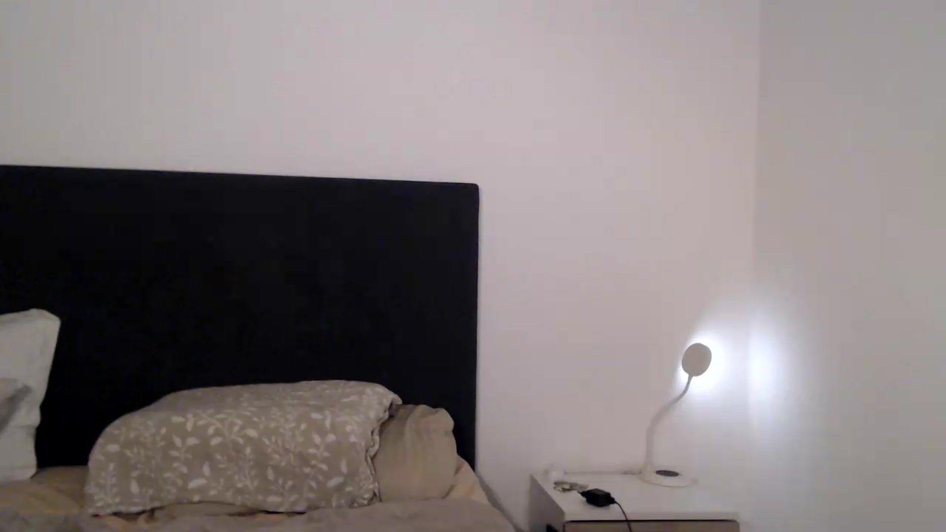 Gallery image thumbnail from ASweetJessie's myfreecams stream on, 07/30/2026, 07:02 image 17 of 20