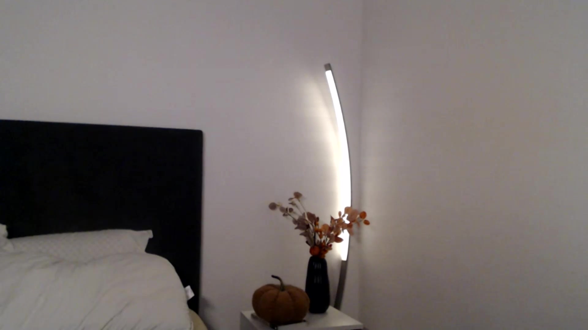 Gallery image thumbnail from ASweetJessie's myfreecams stream on, 09/13/2026, 16:21 image 13 of 20