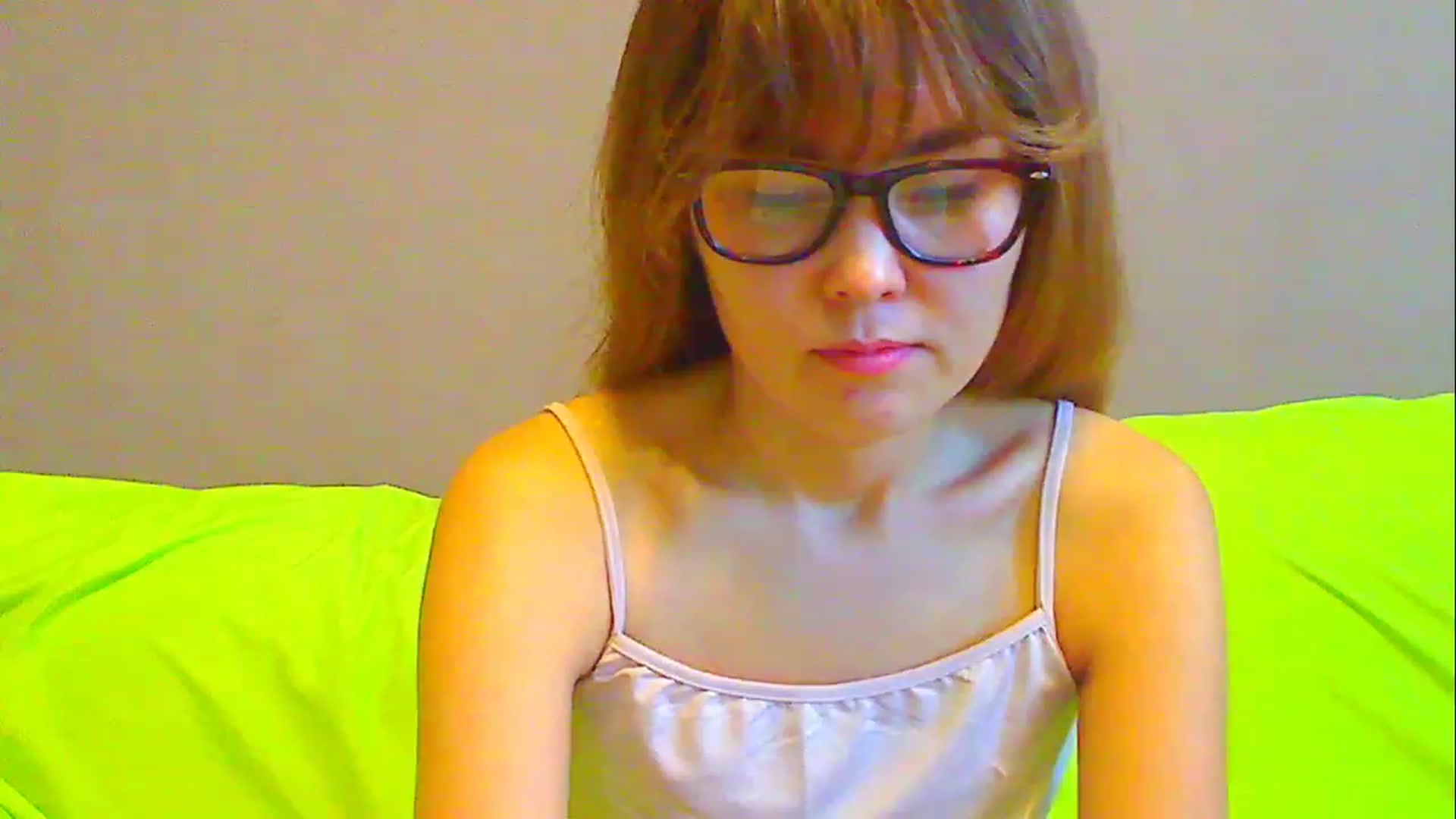 Gallery image thumbnail from ATallinna's myfreecams stream on, 12/26/2022, 04:50 image 16 of 20
