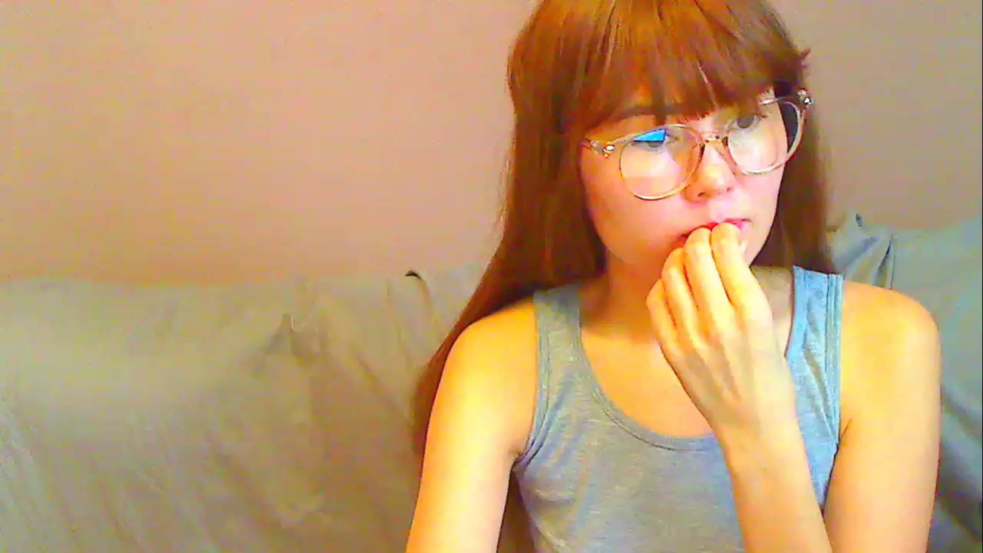 Gallery image thumbnail from ATallinna's myfreecams stream on, 02/13/2023, 04:16 image 3 of 20