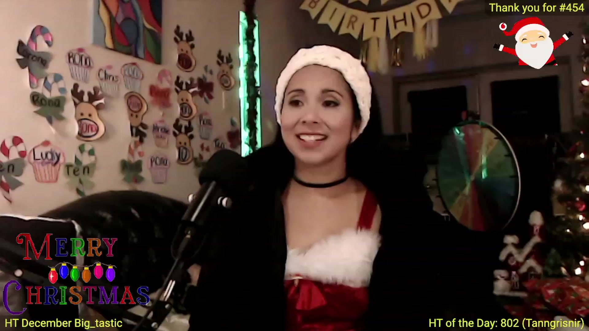 Gallery image thumbnail from ATinyCassie's myfreecams stream on, 12/24/2022, 05:59 image 12 of 20