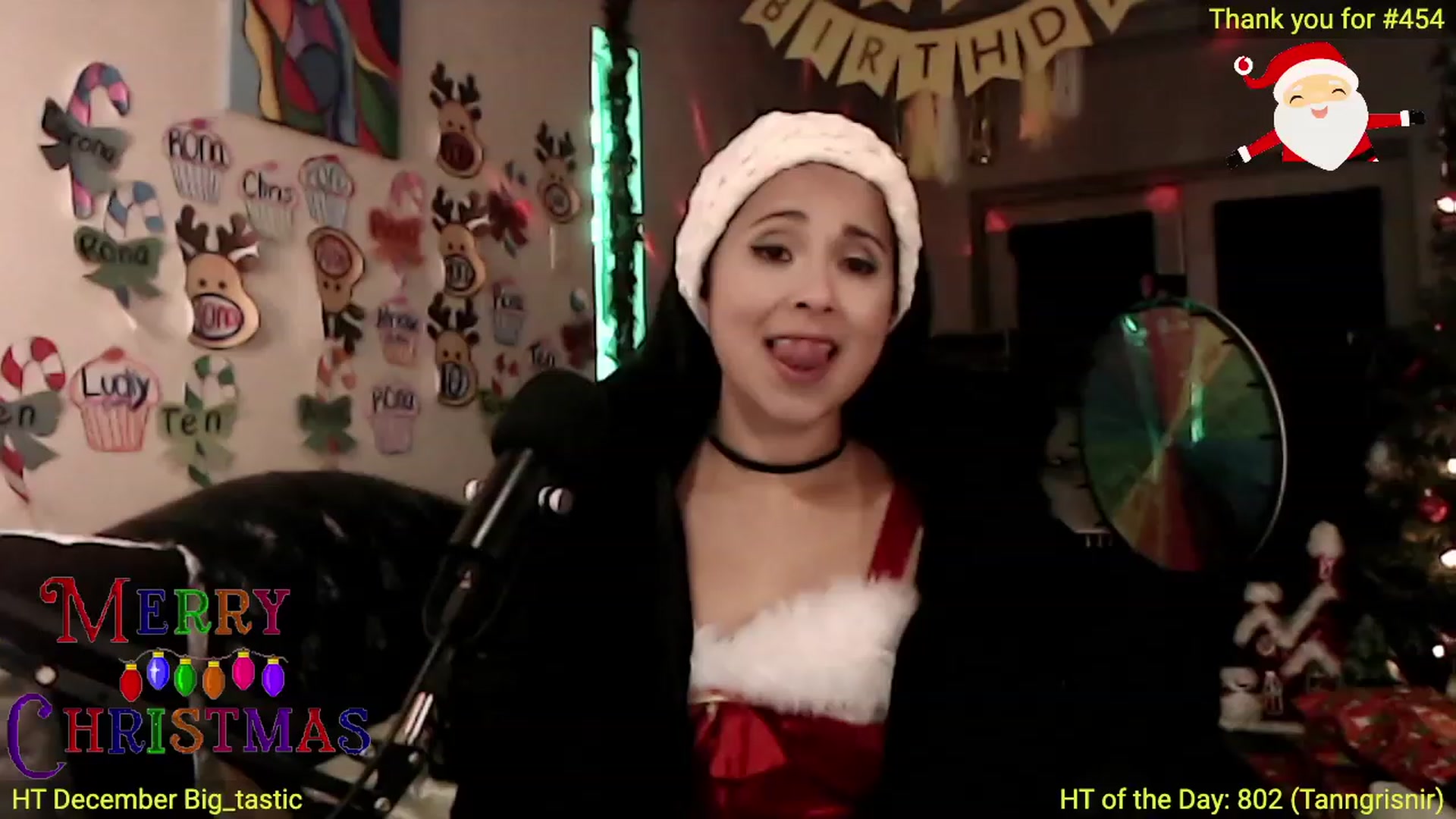 Gallery image thumbnail from ATinyCassie's myfreecams stream on, 12/24/2022, 05:59 image 11 of 20