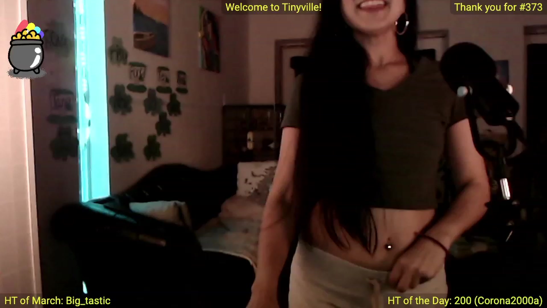 Gallery image thumbnail from ATinyCassie's myfreecams stream on, 03/09/2023, 03:06 image 4 of 20