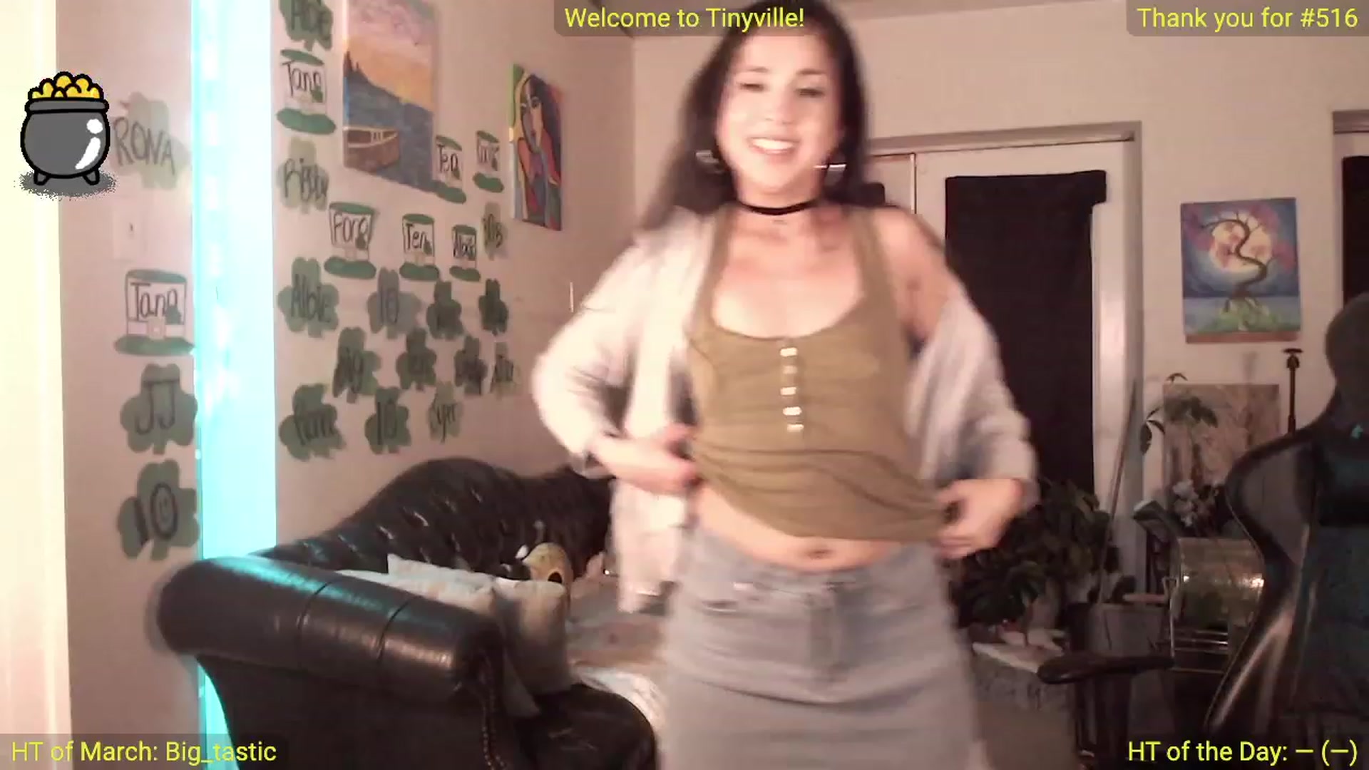 Gallery image thumbnail from ATinyCassie's myfreecams stream on, 03/16/2023, 01:28 image 7 of 20