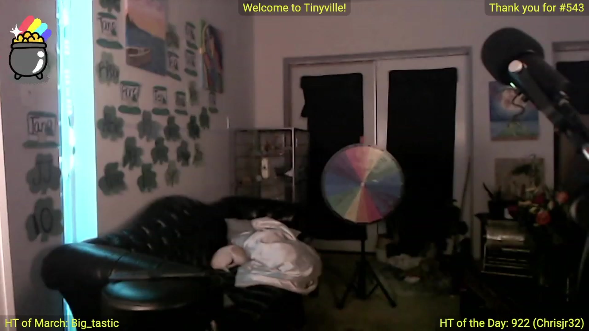 Gallery image thumbnail from ATinyCassie's myfreecams stream on, 03/26/2023, 05:10 image 9 of 20