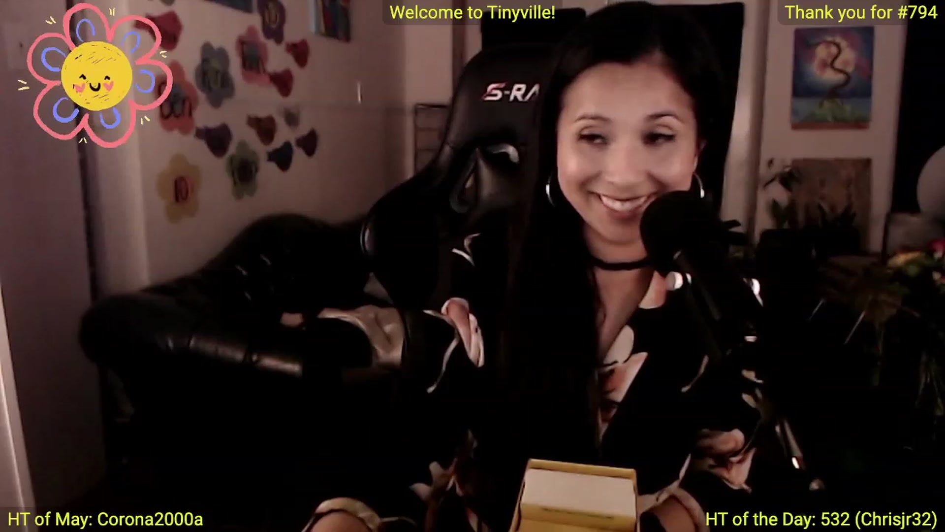 Gallery image thumbnail from ATinyCassie's myfreecams stream on, 05/18/2023, 04:23 image 8 of 20