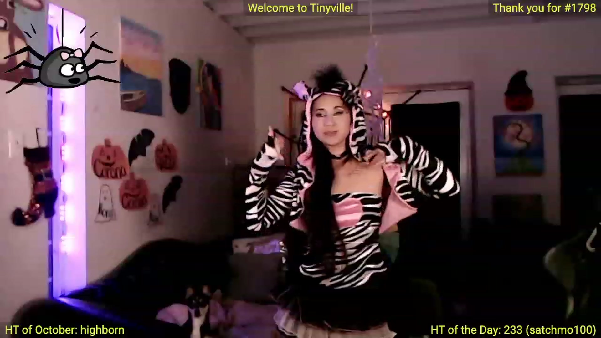 Gallery image thumbnail from ATinyCassie's myfreecams stream on, 10/22/2023, 03:59 image 4 of 20