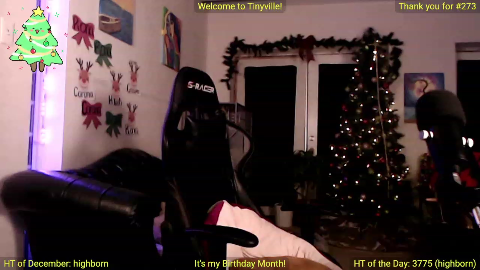 Gallery image thumbnail from ATinyCassie's myfreecams stream on, 12/17/2023, 05:58 image 5 of 20