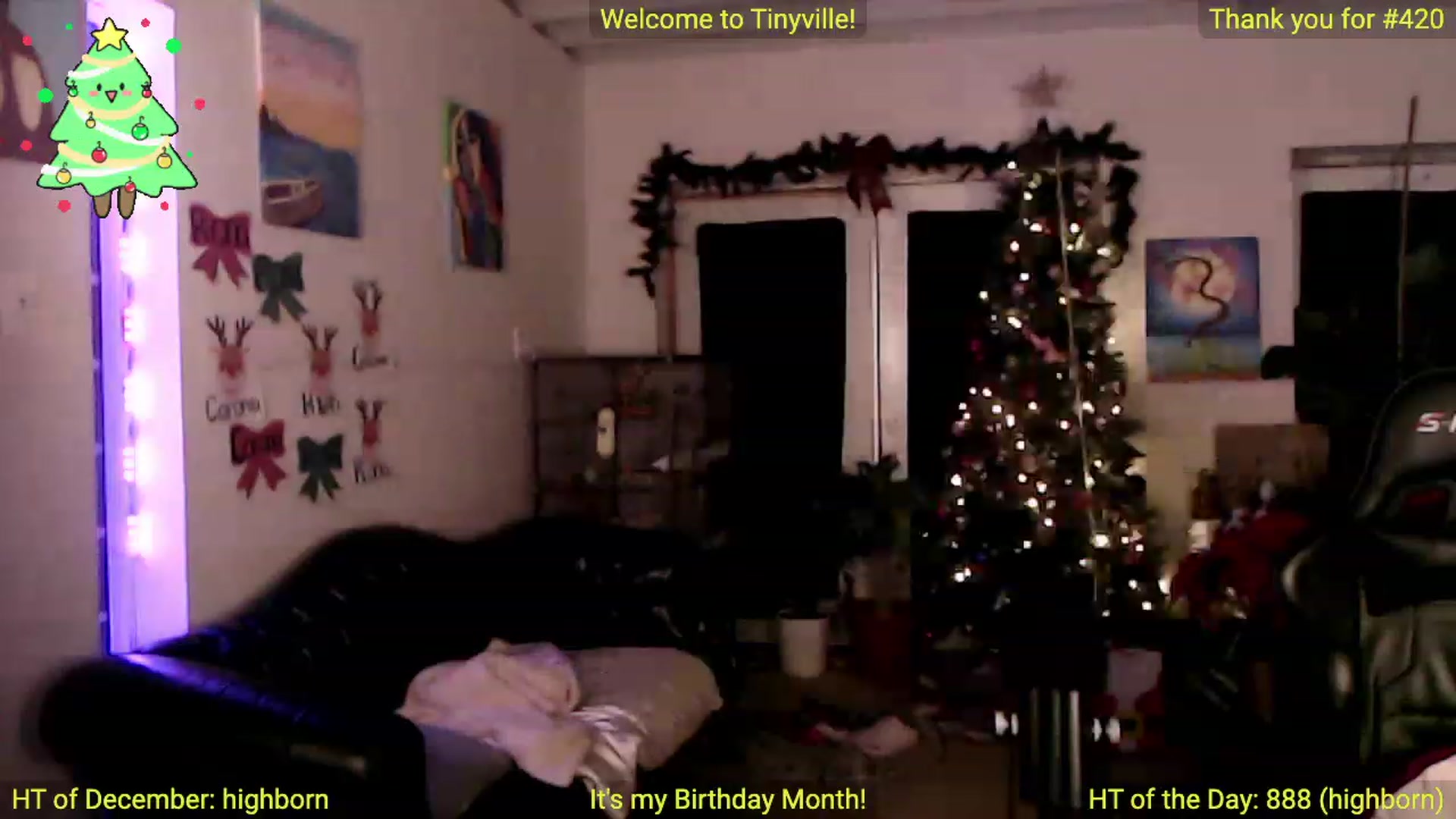 Gallery image thumbnail from ATinyCassie's myfreecams stream on, 12/24/2023, 06:00 image 6 of 20
