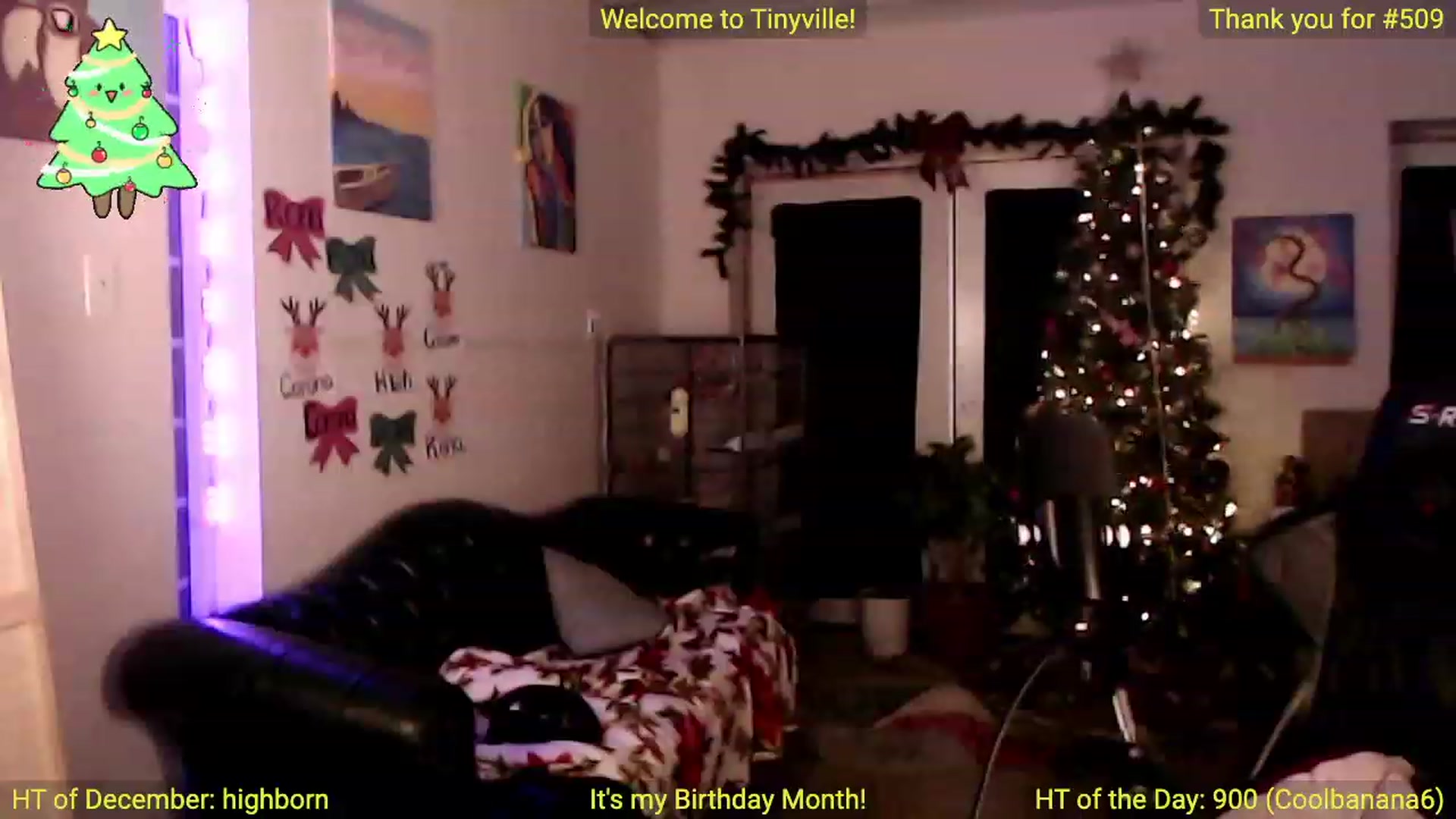 Gallery image thumbnail from ATinyCassie's myfreecams stream on, 12/30/2023, 05:47 image 7 of 20