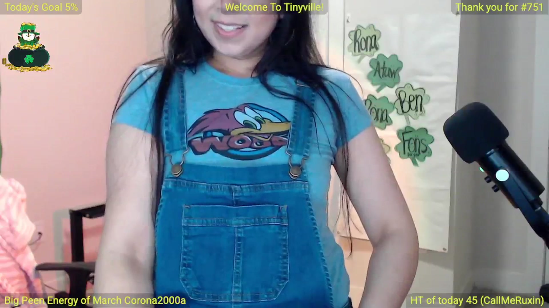 Gallery image thumbnail from ATinyCassie's myfreecams stream on, 03/08/2025, 20:58 image 16 of 20